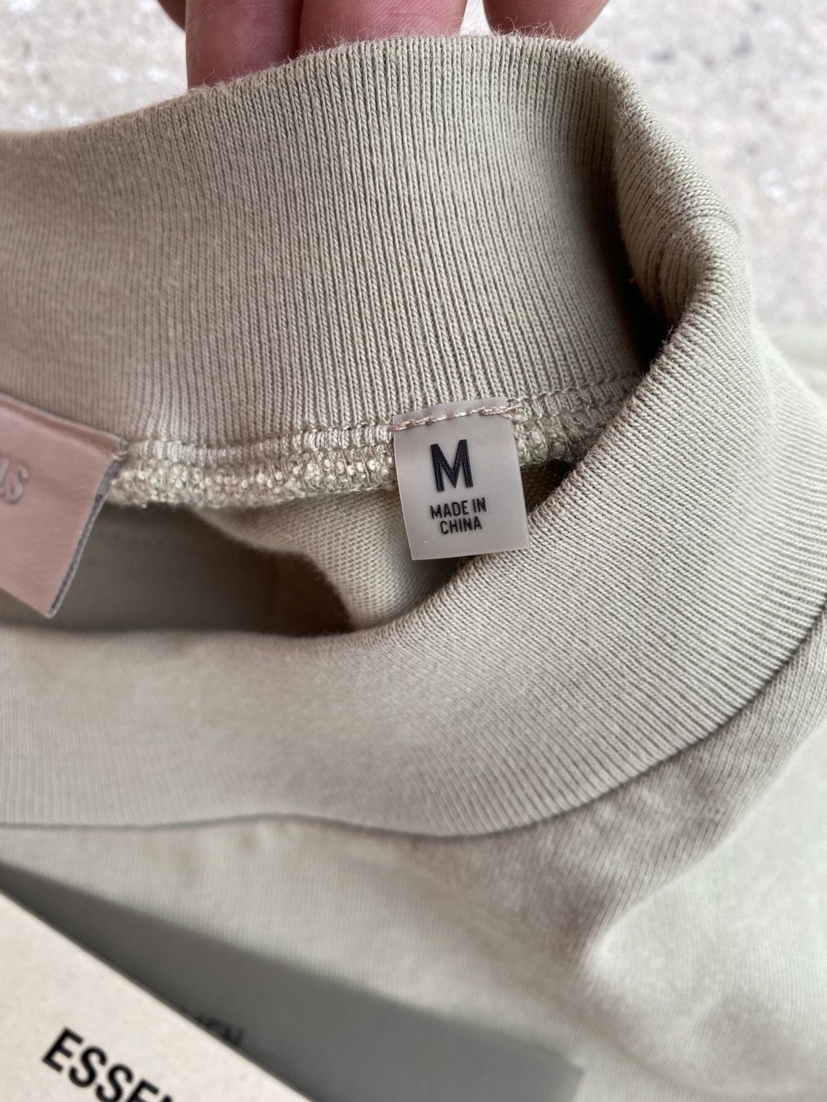 Essentials × Fear of God Fear Of God Essentials T-Shirt Egg Shell (FW22) Size US M / EU 48-50 / 2 - 9 Thumbnail