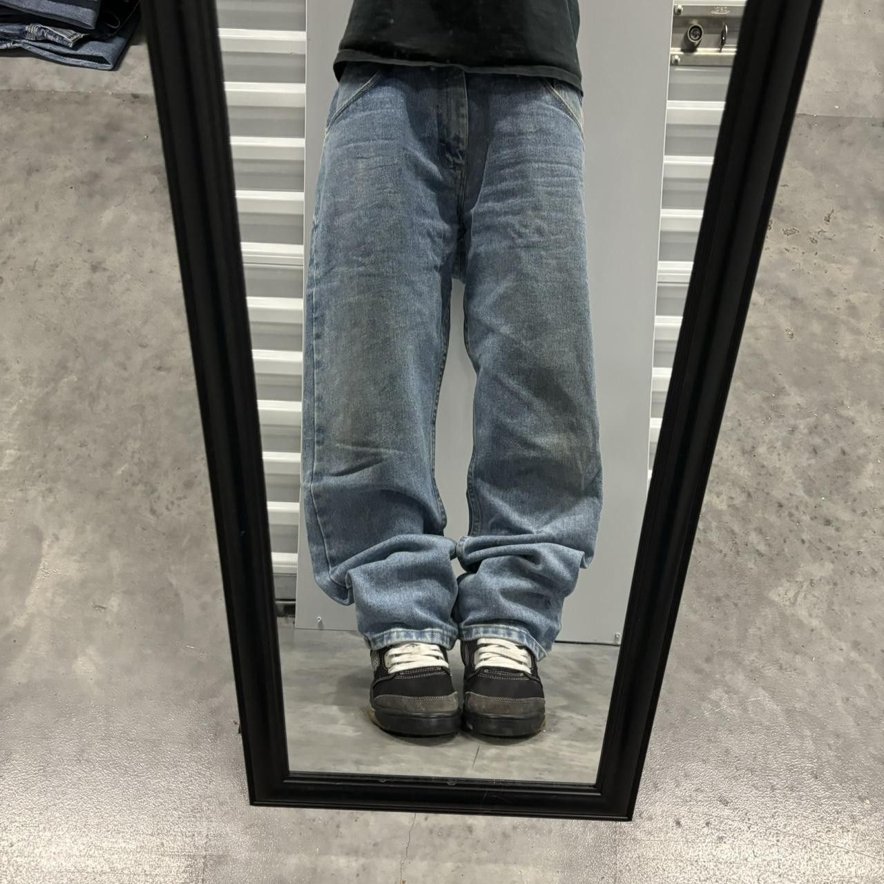 Japanese Brand × Vintage Crazy Vintage Y2K/2000s Grunge Medium Wash Essential Denim Jeans! Size US 34 / EU 50 - 1 Thumbnail