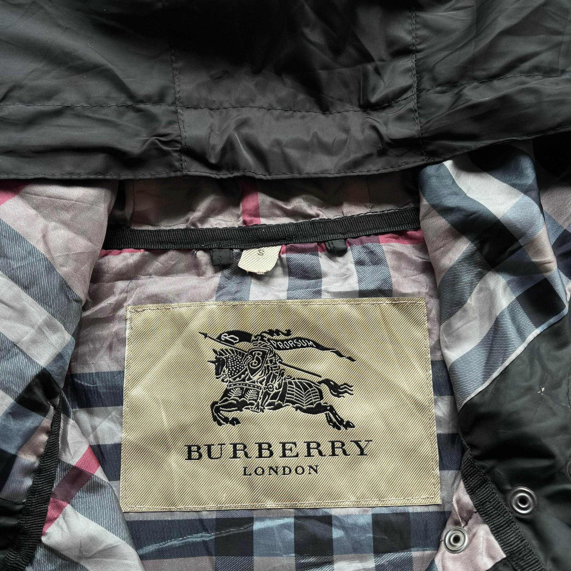 Burberry Vintage Y2K Women's Burberry Black Hooded Jacket Size S / US 4 / IT 40 - 2 Thumbnail