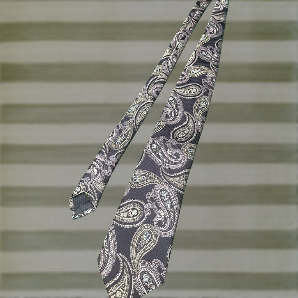 Ermenegildo Zegna Ermenegildo Zegna Tie Purple Silk Paisley Italy Made Luxury 3.5x59” Mens Size ONE SIZE - 1 Thumbnail