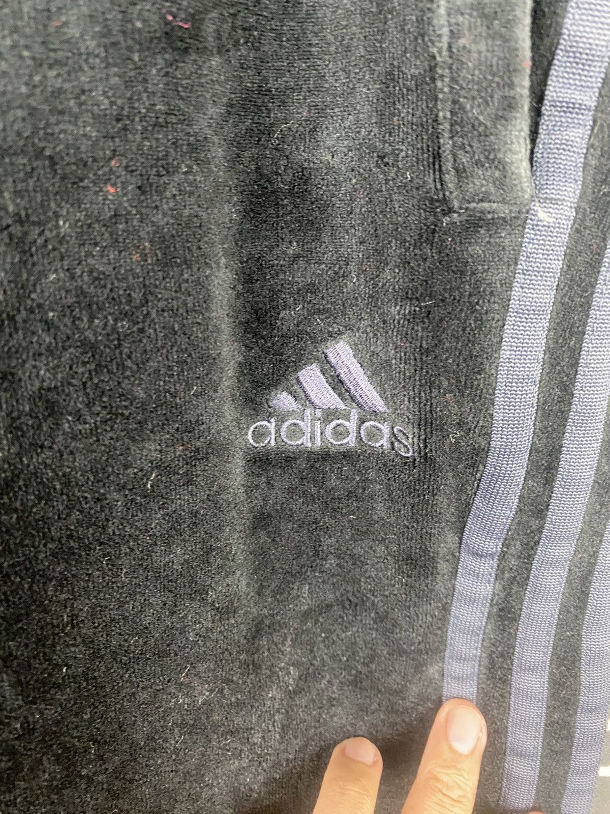 Adidas Adidas velvet trackpants Size 28" / US 6 / IT 42 - 3 Thumbnail