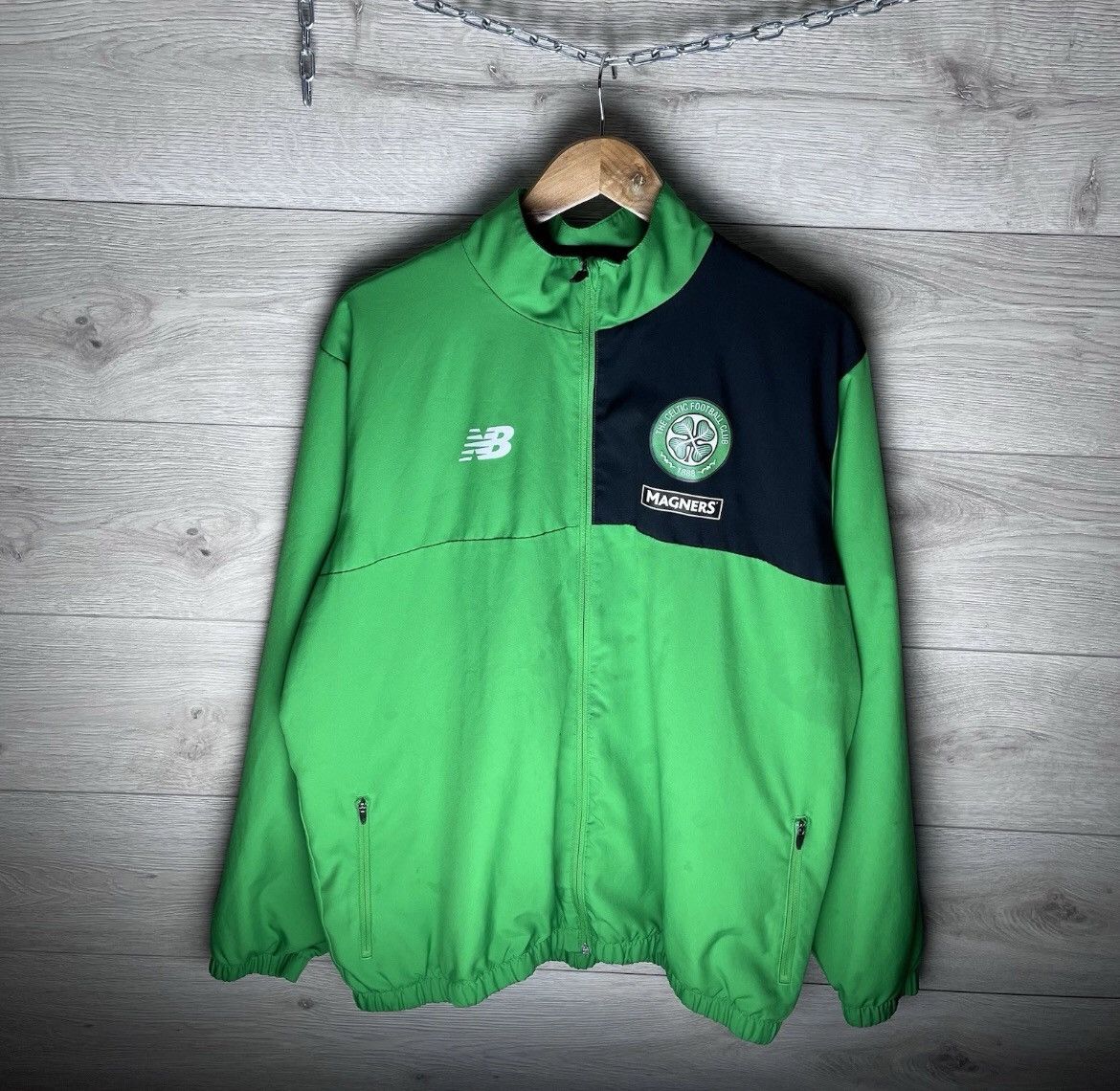 New Balance Vintage men’s soccer jacket New Balance FC The Celtic xl Size US XL / EU 56 / 4 - 1 Thumbnail
