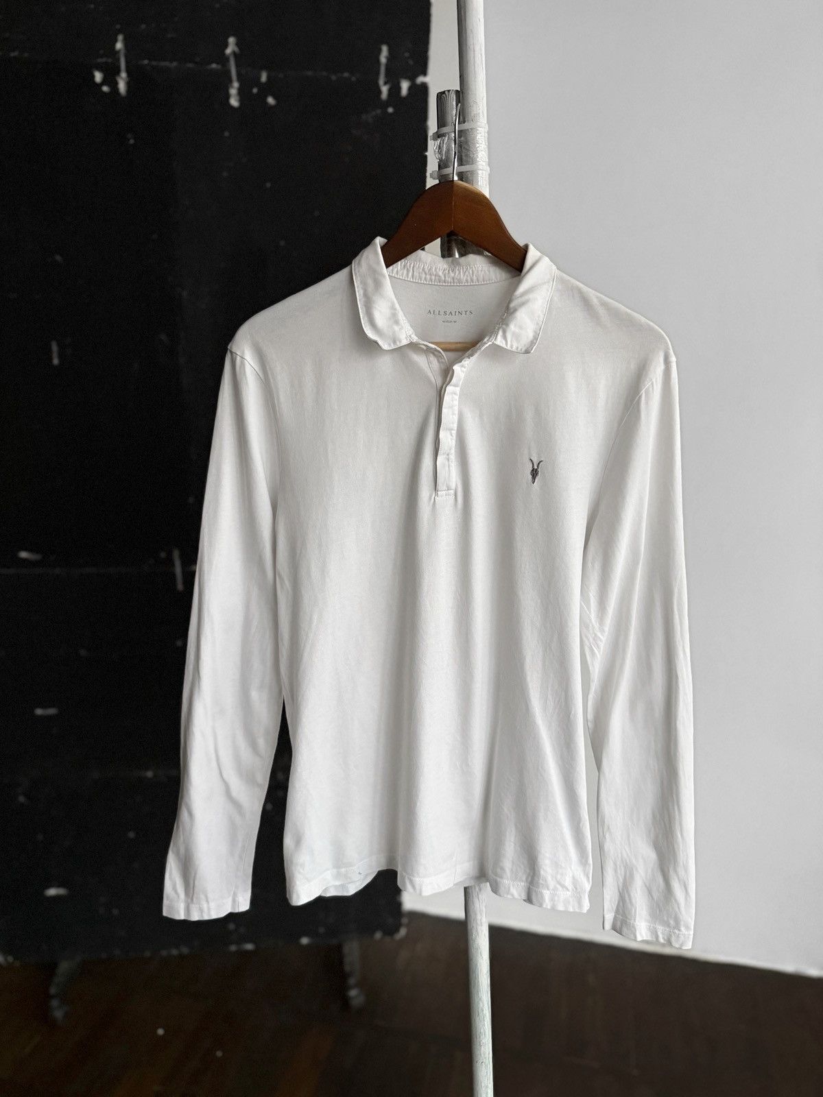 Allsaints AllSaints Mens White Long Sleeve Ramskull Logo Polo Shirt Size US M / EU 48-50 / 2 - 4 Thumbnail