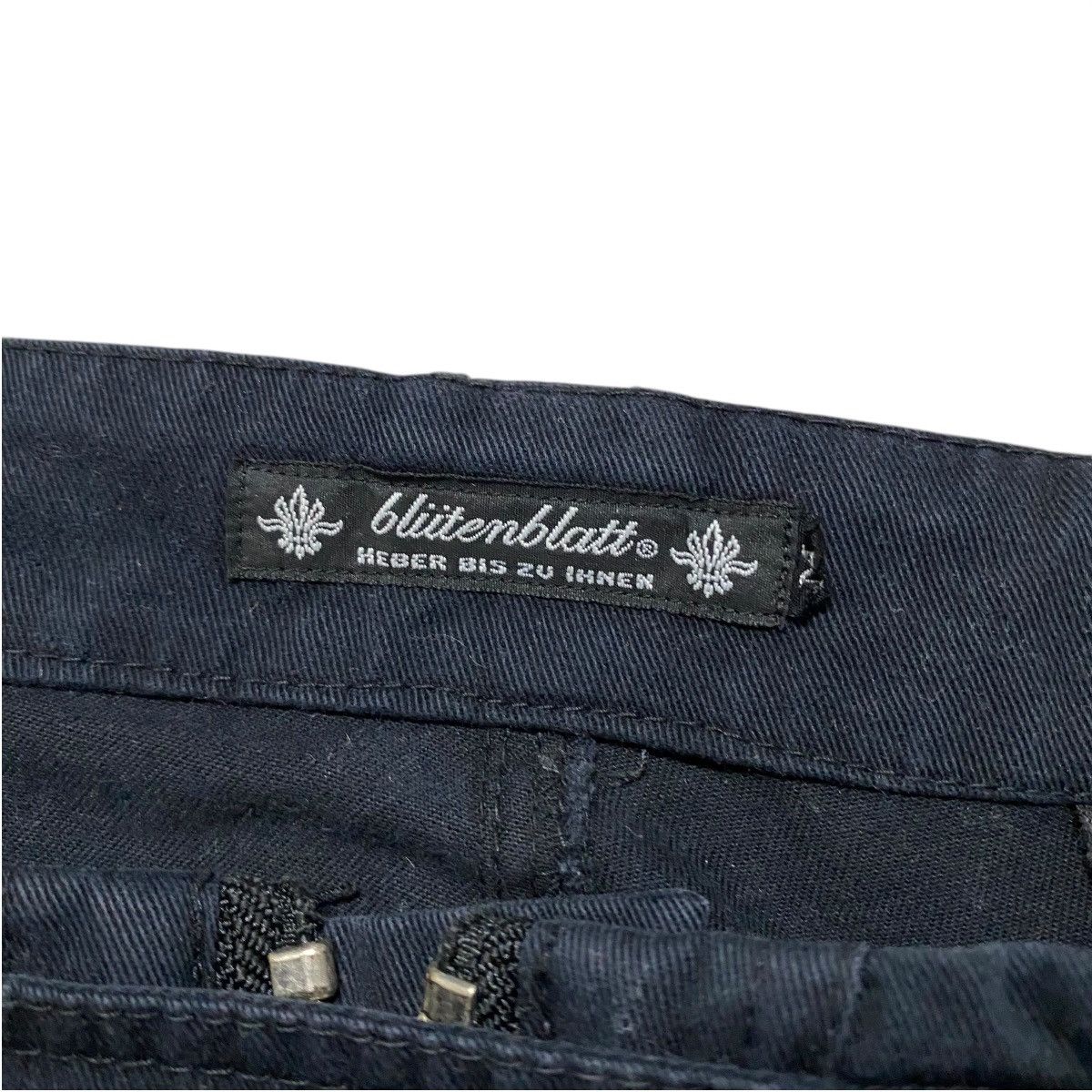If Six Was Nine BLUTTENBLATT Leather Trimmed Cargo Pants Size US 33 - 7 Thumbnail