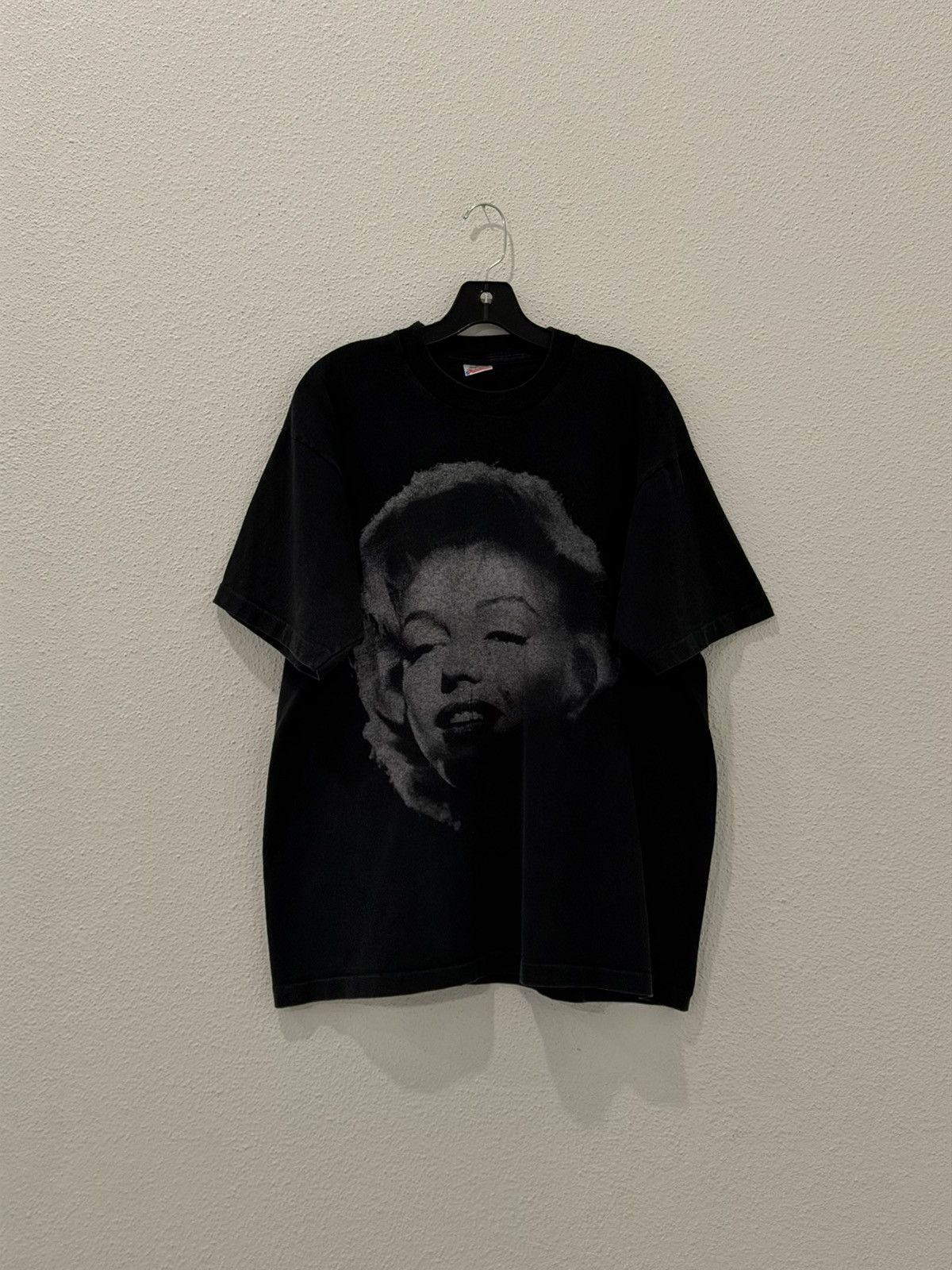 Vintage Vintage Marilyn Monroe Tshirt 1988 Estate Of Marilyn Monroe Size US XL / EU 56 / 4 - 1 Thumbnail
