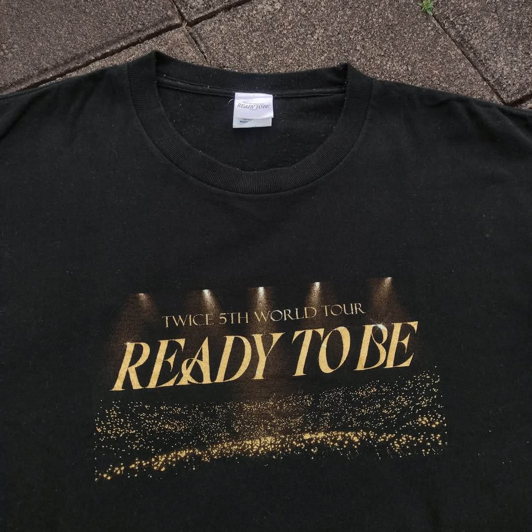 Band Tees TWICE Kpop Ready to Be World Tour 2023 Tee Size US M / EU 48-50 / 2 - 2 Thumbnail
