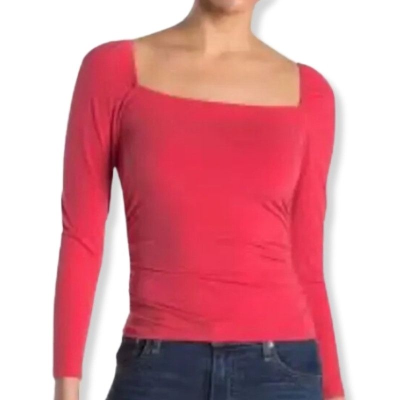 Other Abound Top Full Sleeve Stretchable Ruched Details Red M NWOT Size M / US 6-8 / IT 42-44 - 1 Thumbnail