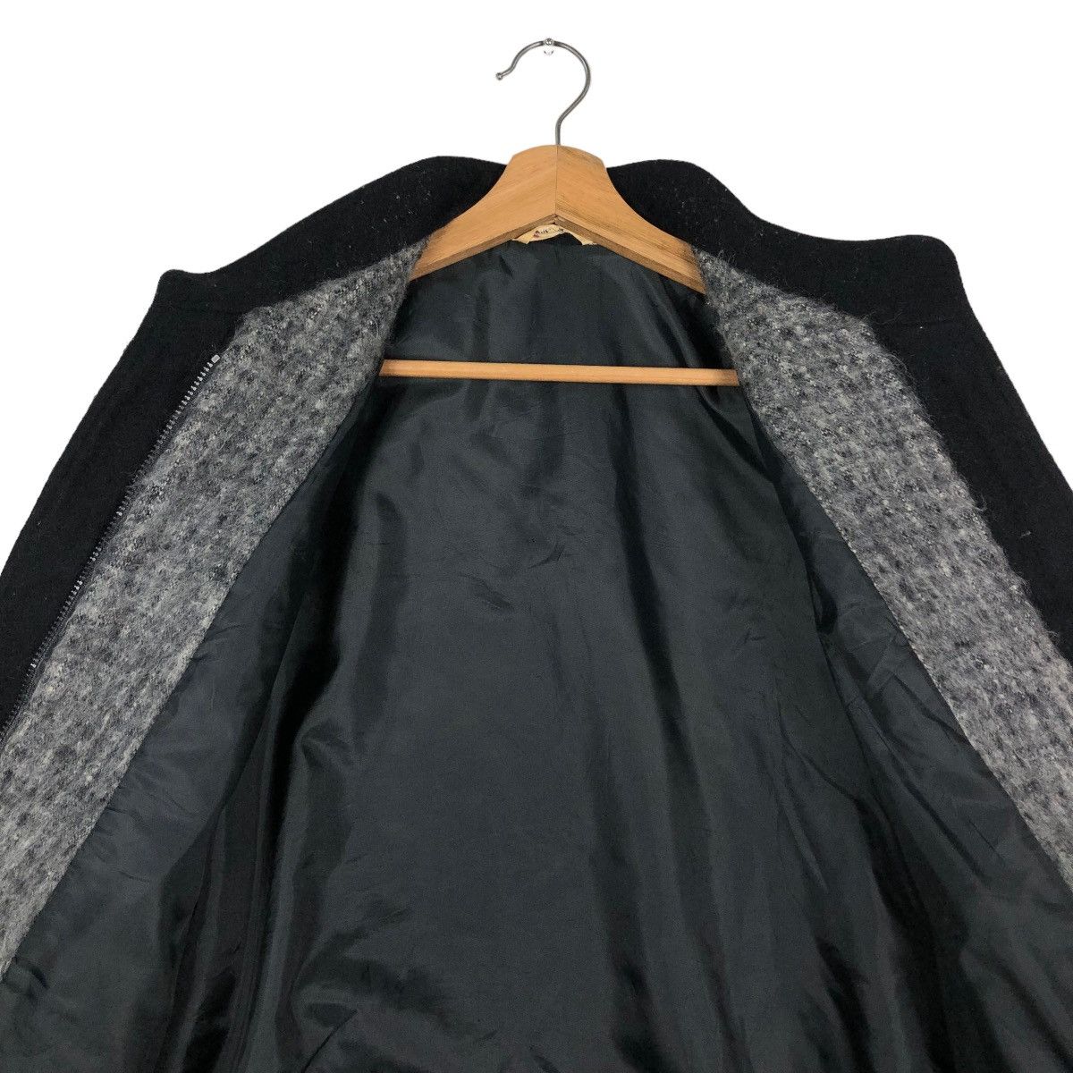 Japanese Brand 📌VINTAGE BOMBER JACKET WOOL RIOT RIOT DESIGN ISSEY MIYAKE Size US M / EU 48-50 / 2 - 14 Thumbnail