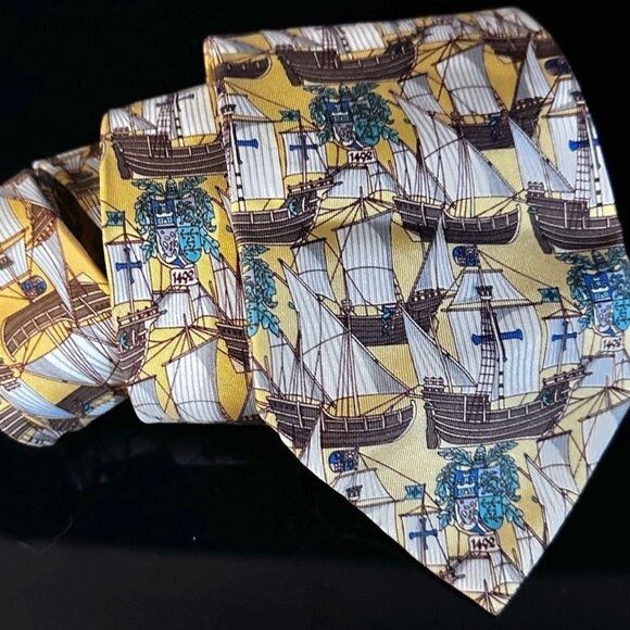 Gucci Gucci Gold Silk Tie Link Chain EUC Neckwear Ship Ships Sailb Size ONE SIZE - 1 Thumbnail