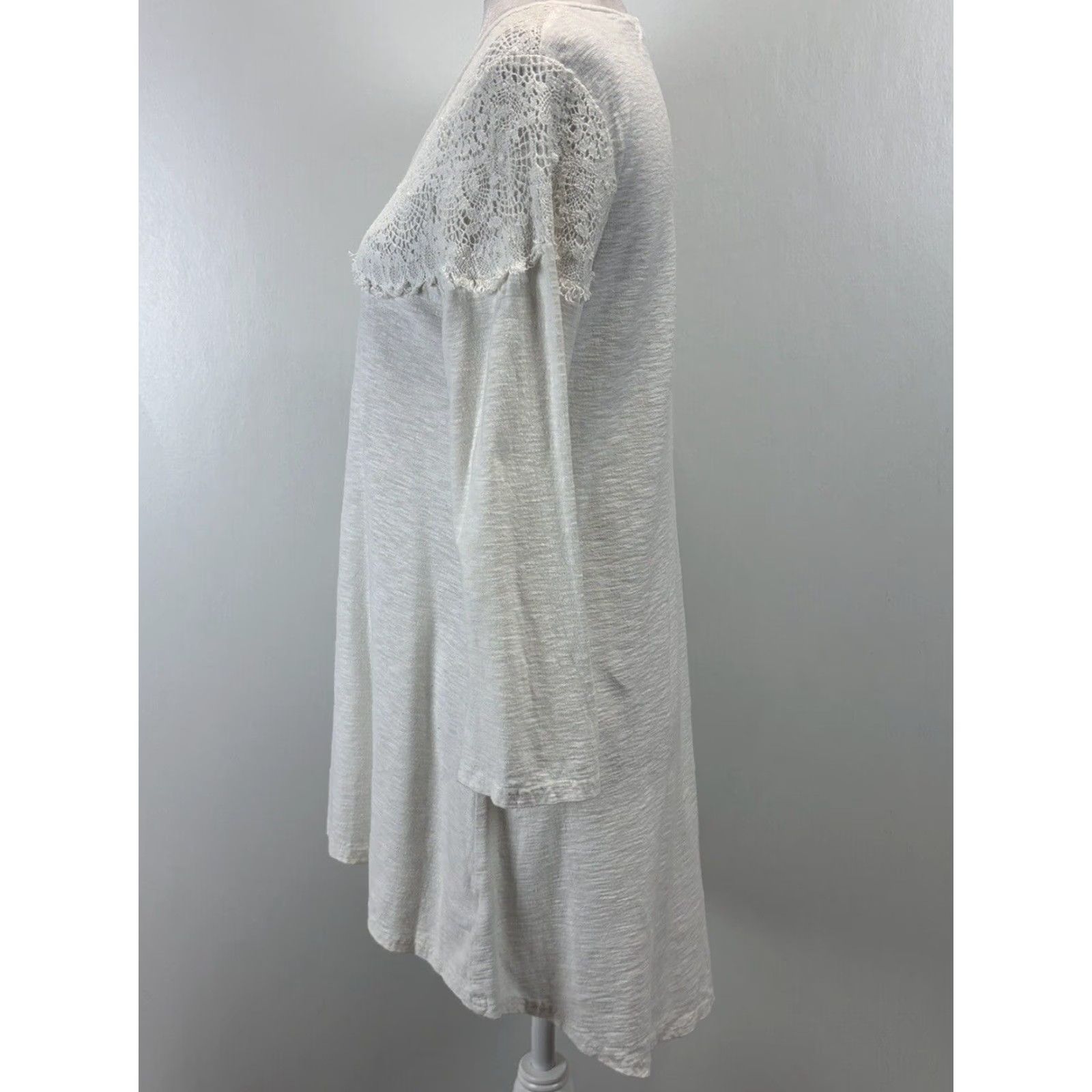 Vintage Cut Loose Women's Linen Blend Long Sleeve Tunic Top Ivory Lace Detail Medium Size M / US 6-8 / IT 42-44 - 2 Thumbnail