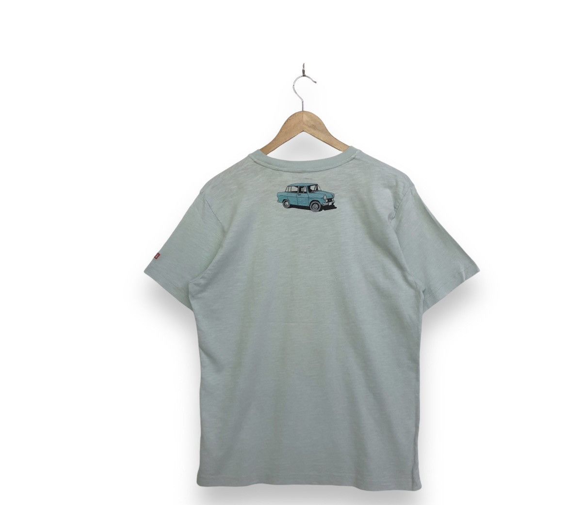 Art Comes First Uniqlo Taiyo Matsumoto X Nicolas de Crècy Art Tshirt Size US M / EU 48-50 / 2 - 2 Thumbnail