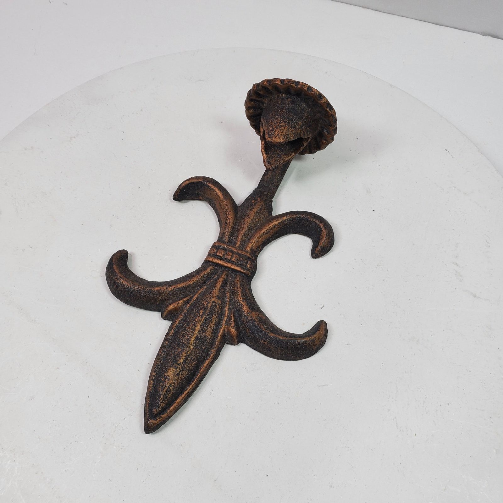 The Unbranded Brand Vintage Fleur de Lis Candle Holder Cast Iron Wall Mount 8.5" Size ONE SIZE - 2 Thumbnail