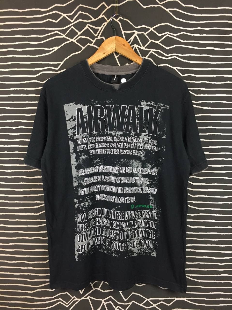 Airwalk Vtg Airwalk Found The Ground Quote Skate Streetwear Tee Size US L / EU 52-54 / 3 - 1 Thumbnail