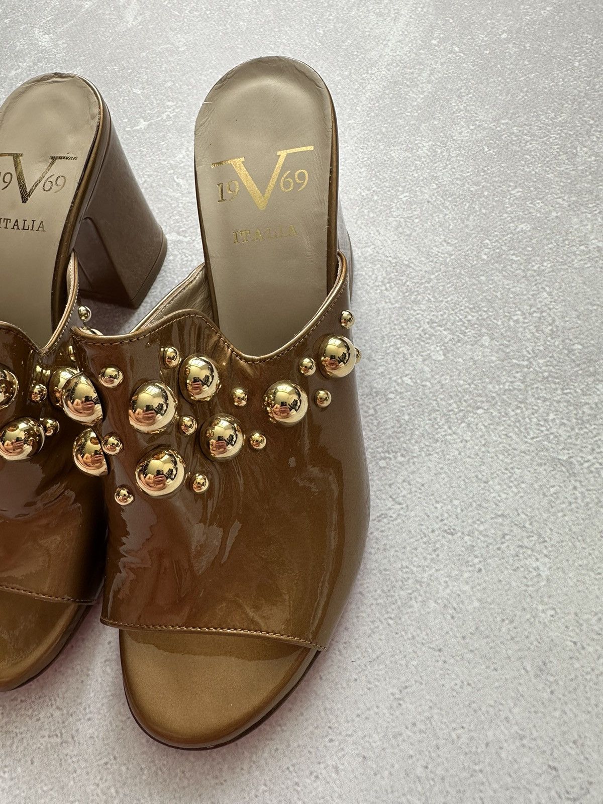 Versace versace 1969 shoes women platform gold size 36 made in Italy Size US 6 / IT 36 - 3 Thumbnail