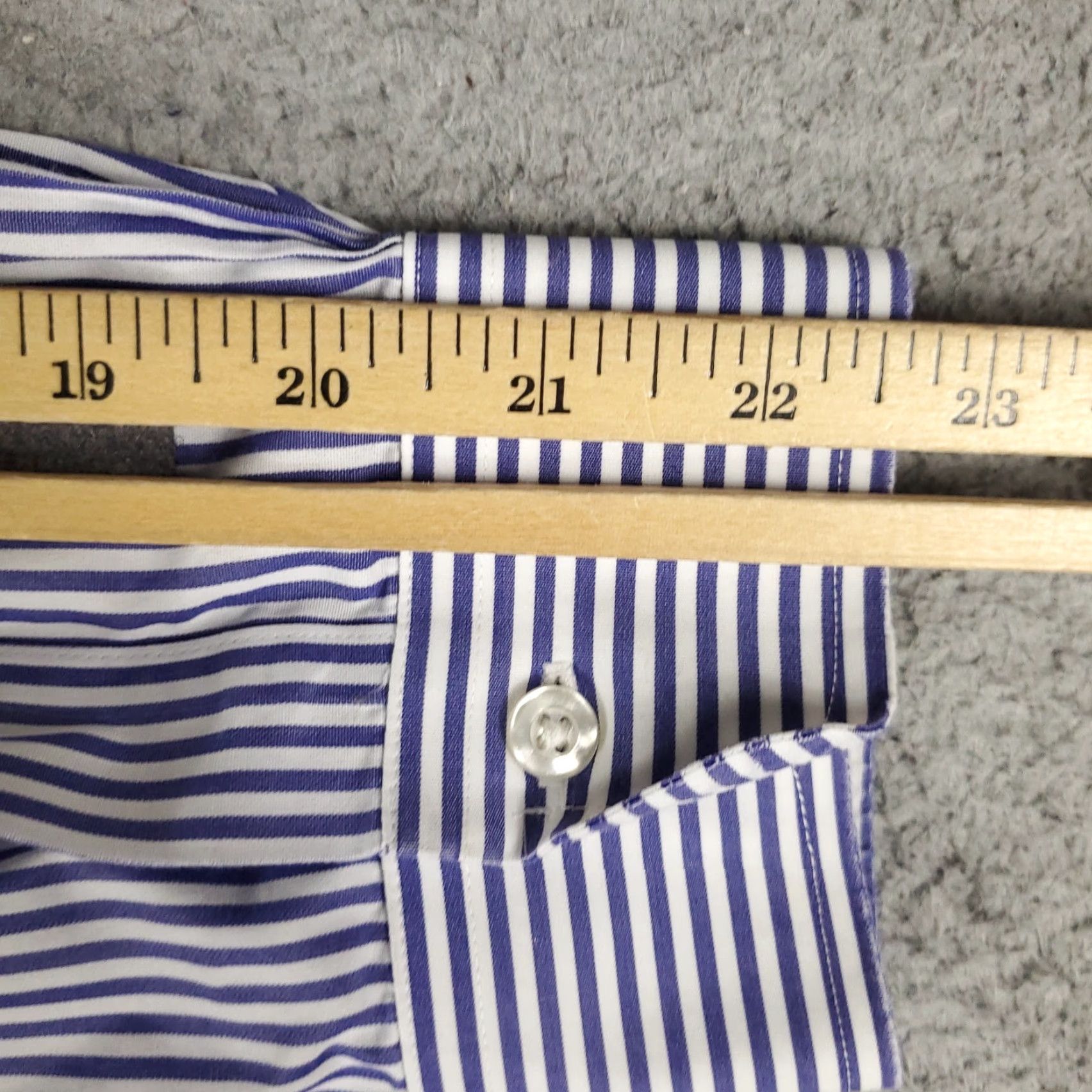 Brooks Brothers Brooks Brothers Shirt Mens 17 Dress Shirt Long Sleeve Blue Striped 100% Cotton Non-Iron Button-Down Regular Fit Mens Size 46R - 7 Thumbnail