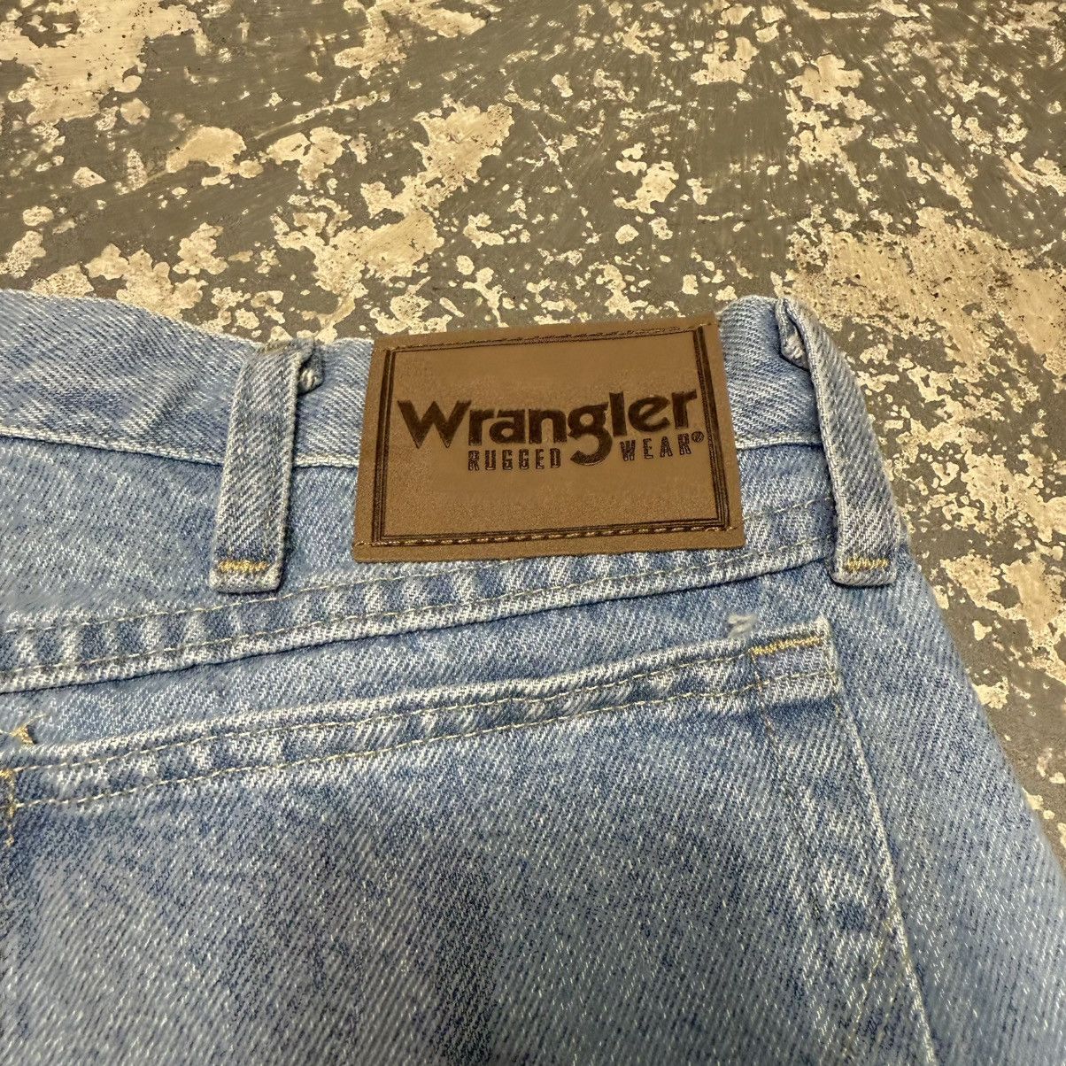 Other Vintage Wrangler Light Wash Y2K Baggy Shorts Jorts Size US 35 - 6 Thumbnail