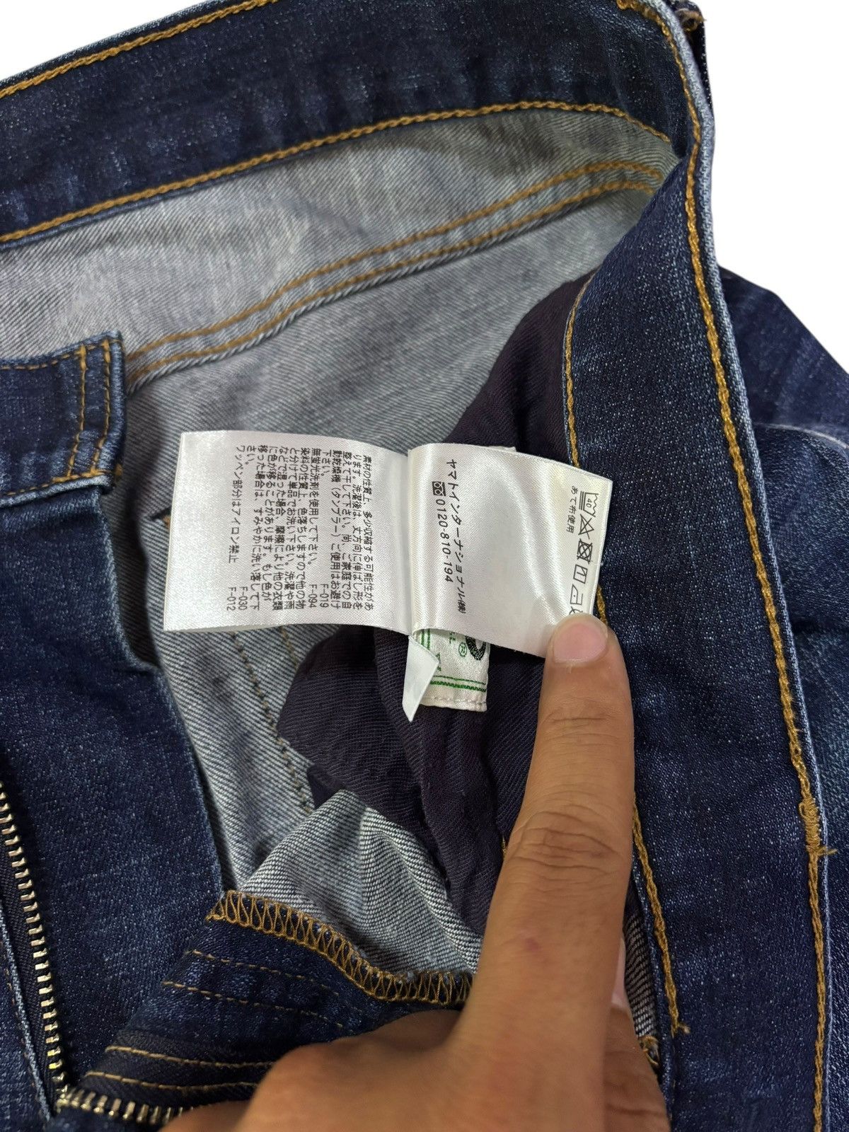 Designer Vtg Crocodile Distressed Faded Jeans Size US 34 / EU 50 - 9 Thumbnail