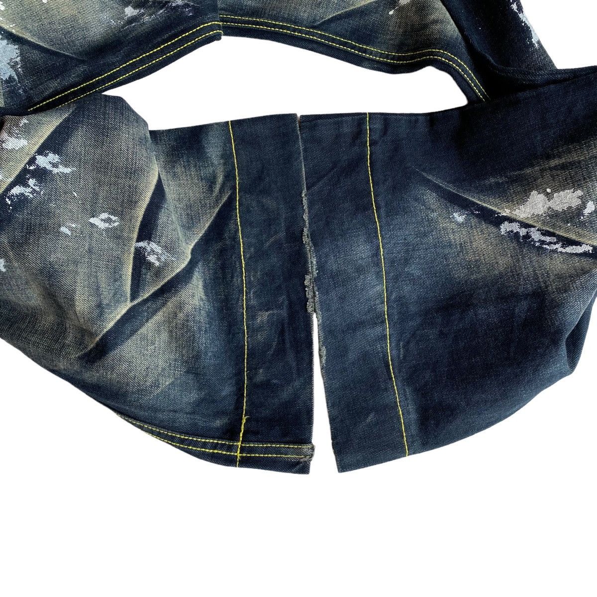 Isamu Katayama Backlash × Japanese Brand Glad News Flared Splatter Denim Luxuria Size US 31 - 8 Thumbnail