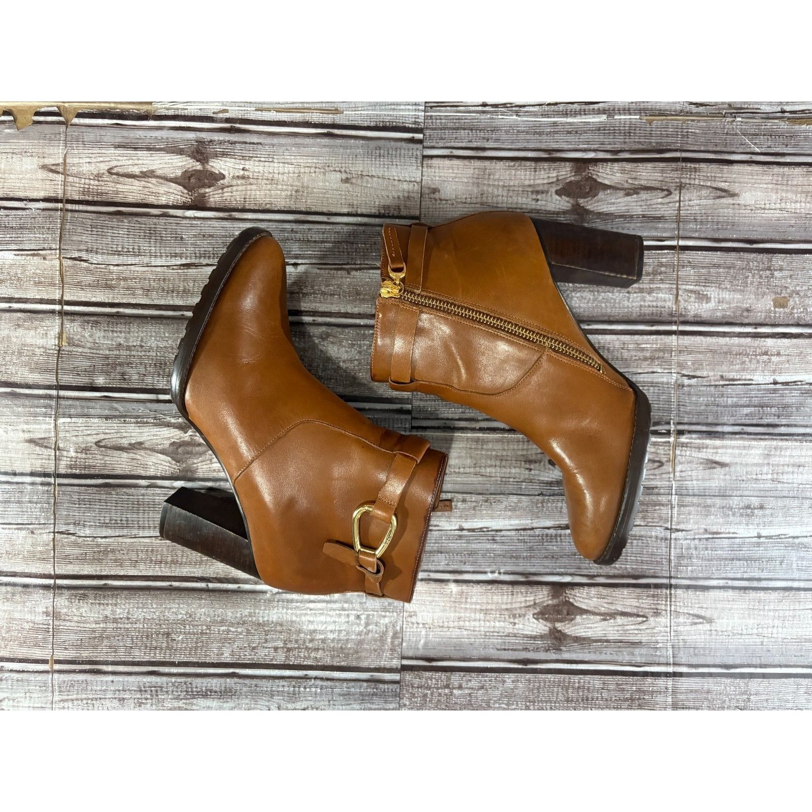 Lauren Ralph Lauren Lauren Ralph Lauren RLL Laletta Leather Ankle Boot size 7.5 Size US 7.5 / IT 37.5 - 4 Thumbnail