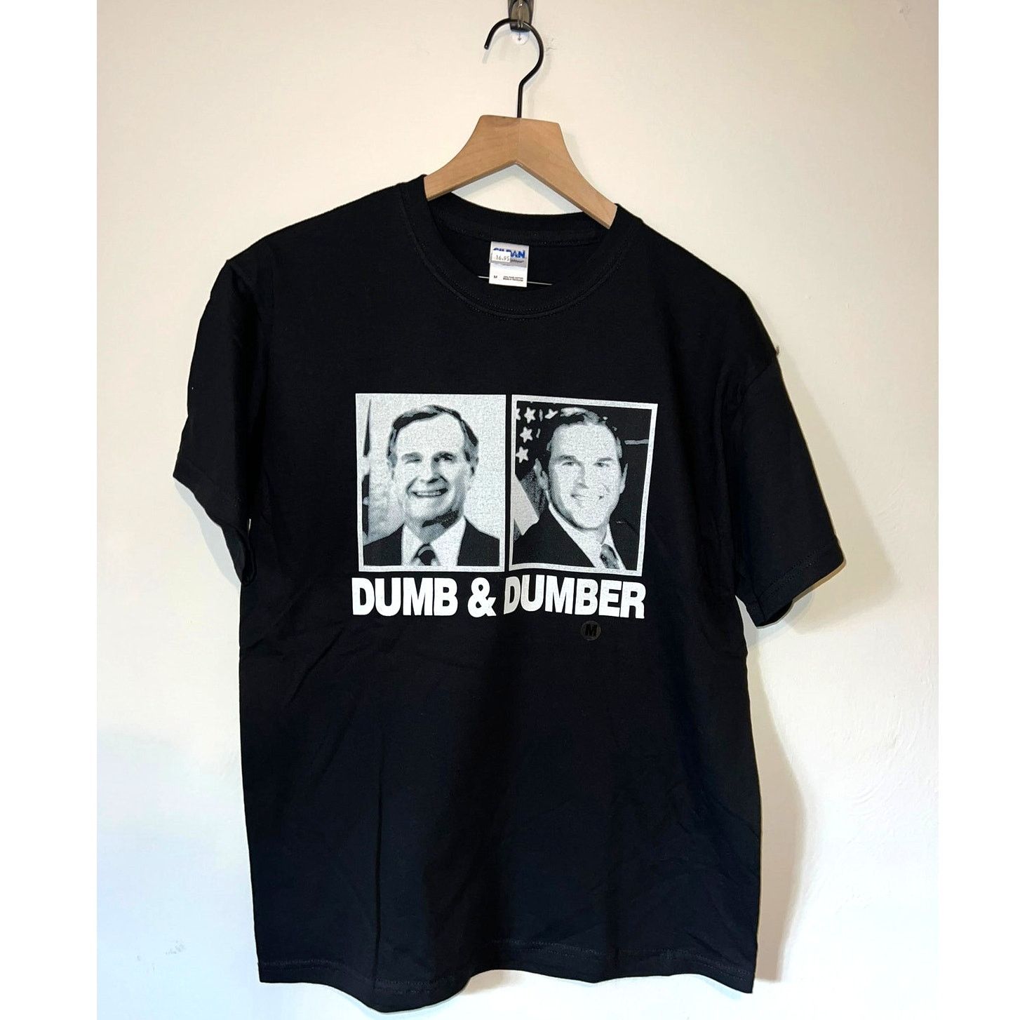 Gildan Vintage Funny Political Shirt George Bush Dumb & Dumber M Size US M / EU 48-50 / 2 - 1 Thumbnail