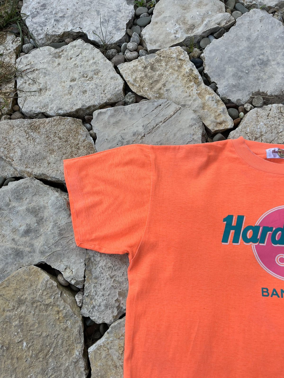Hard Rock Cafe Vintage Hard Rock Cafe Bangkok neon y2k save the planet tee Size US L / EU 52-54 / 3 - 5 Thumbnail