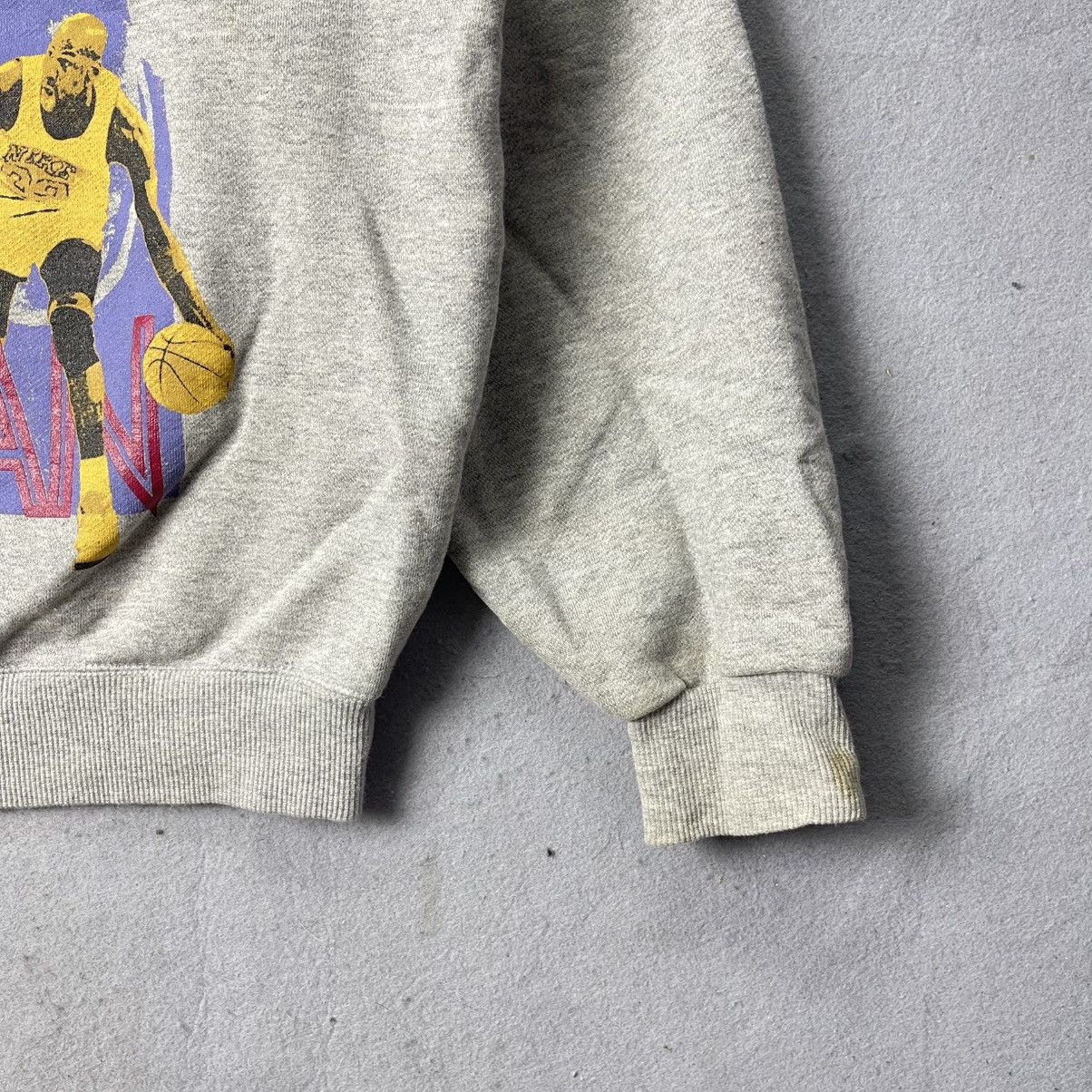 Nike Vintage Nike Michael Jordan Graphic Crewneck Sweatshirt Size US L / EU 52-54 / 3 - 4 Thumbnail