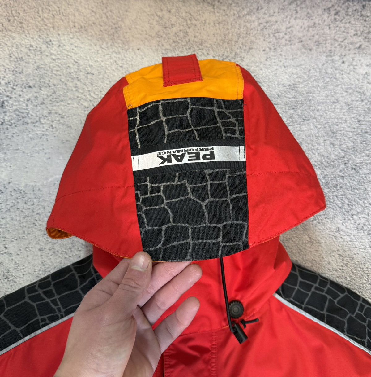 Peak Performance Vintage Peak Performance Gore-Tex Jacket XL Hooded Outdoor Size US XL / EU 56 / 4 - 6 Thumbnail