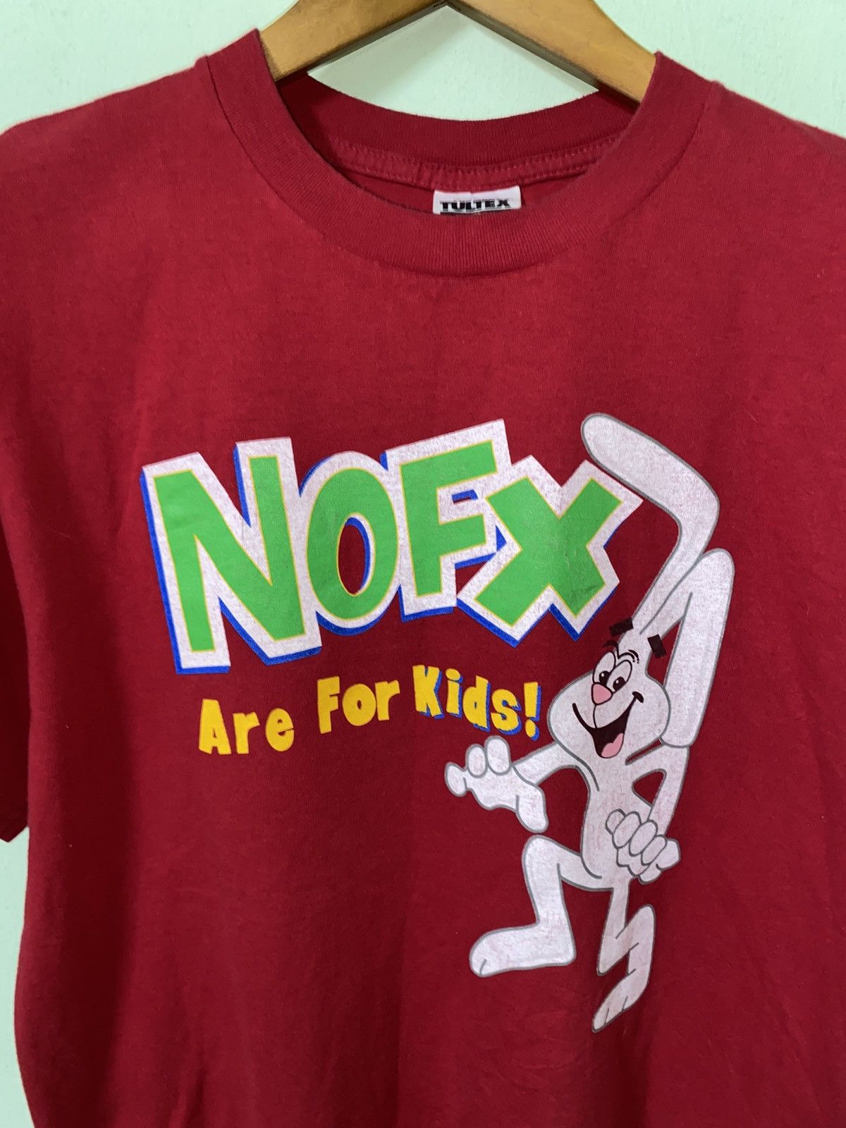 Band Tees × Vintage Vintage 90s NOFX Trix Band Tee Size US L / EU 52-54 / 3 - 2 Thumbnail
