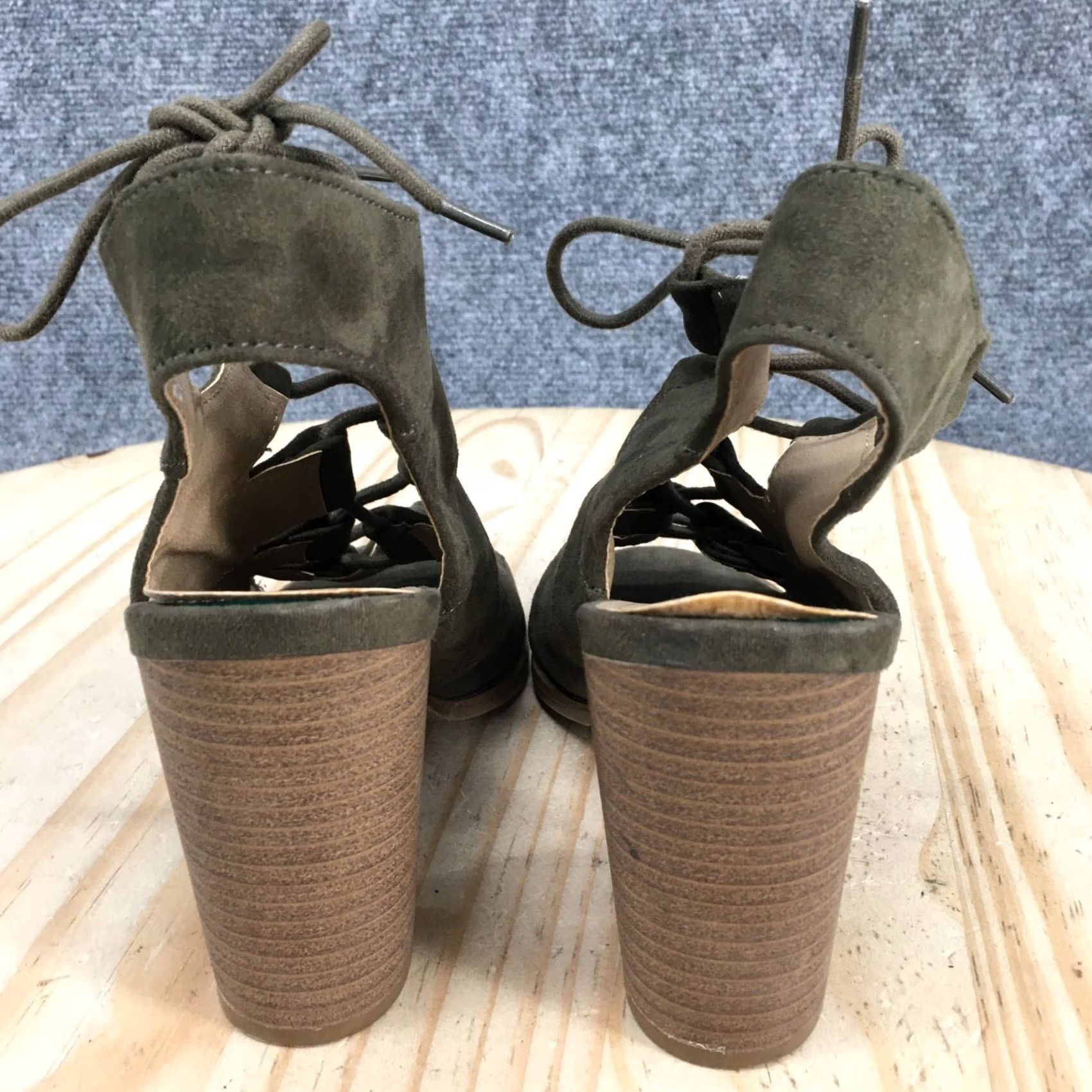 Kenneth Cole Kenneth Cole Heels Womens Gladiator Kay Board Green Block Open Toe M Casual Shoes 7 Size US 7 / IT 37 - 7 Thumbnail