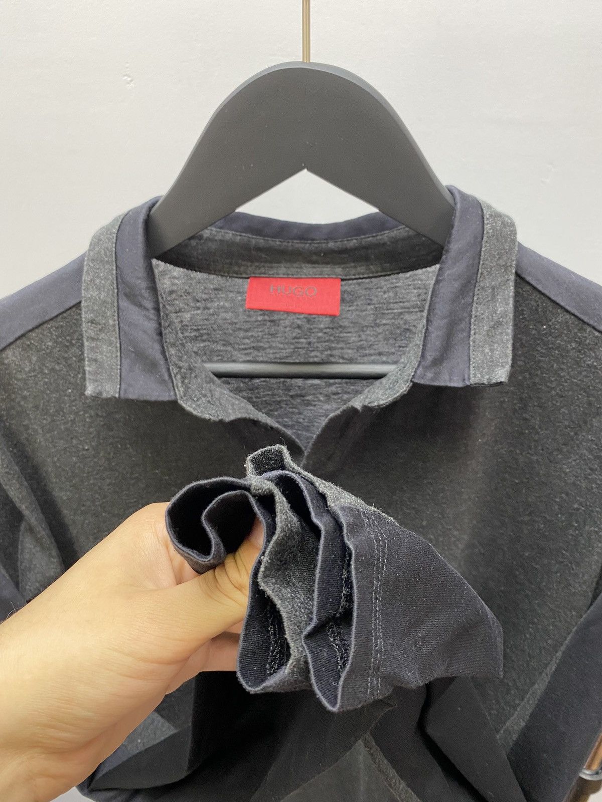 Hugo Boss × Vintage Vintage Hugo Boss Logo Longsleeve Polo Shirt Size US M / EU 48-50 / 2 - 15 Thumbnail