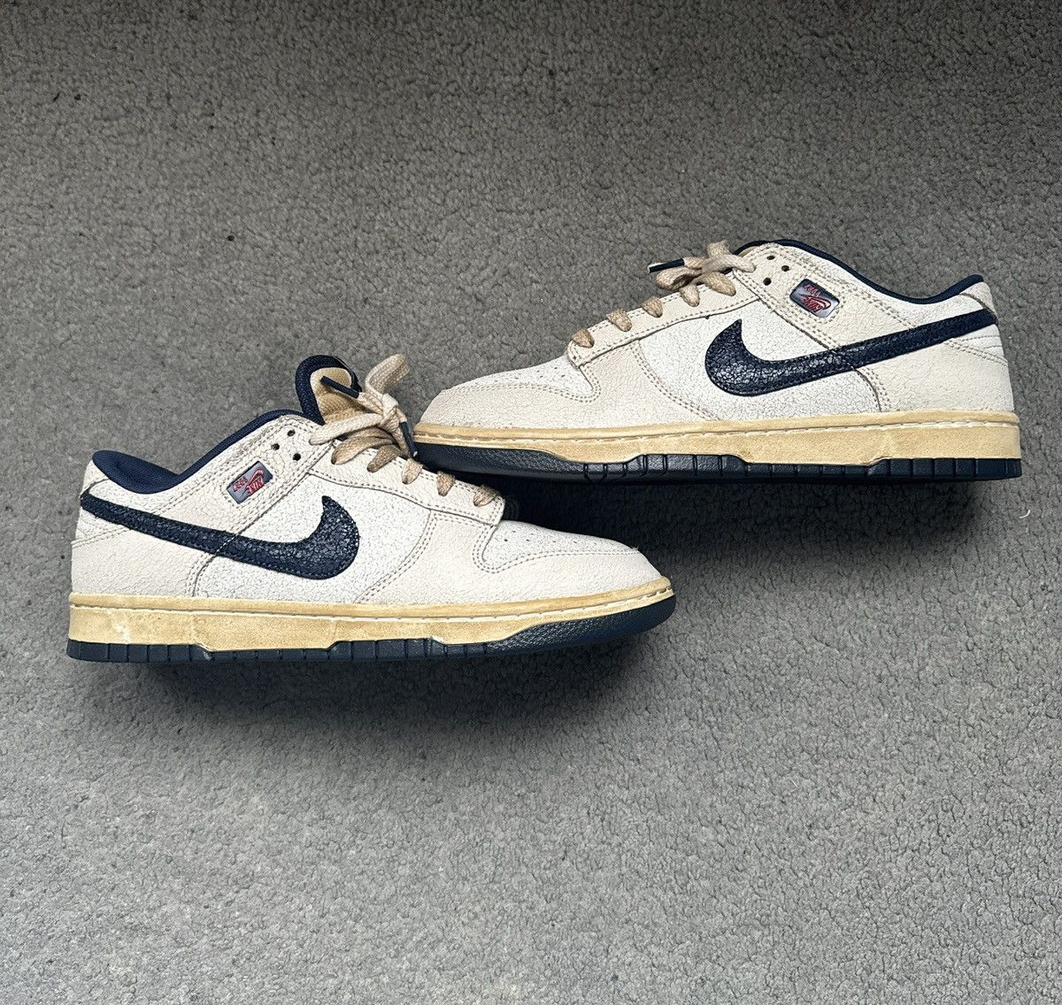 Nike Nike Dunk Low Stranger Things Size US 9.5 / EU 42-43 - 2 Thumbnail