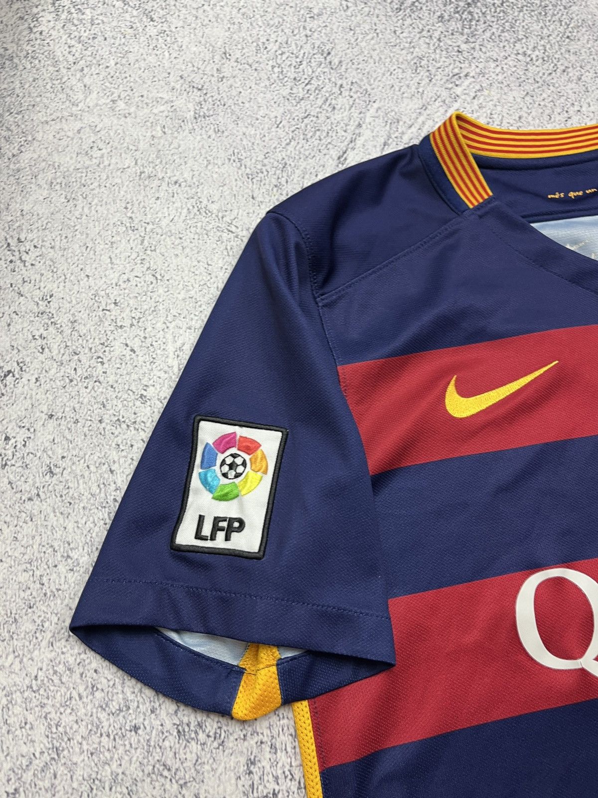 Nike Nike Barcelona 2015 Soccer Jersey Blockcore Shirt Football Size US S / EU 44-46 / 1 - 10 Thumbnail