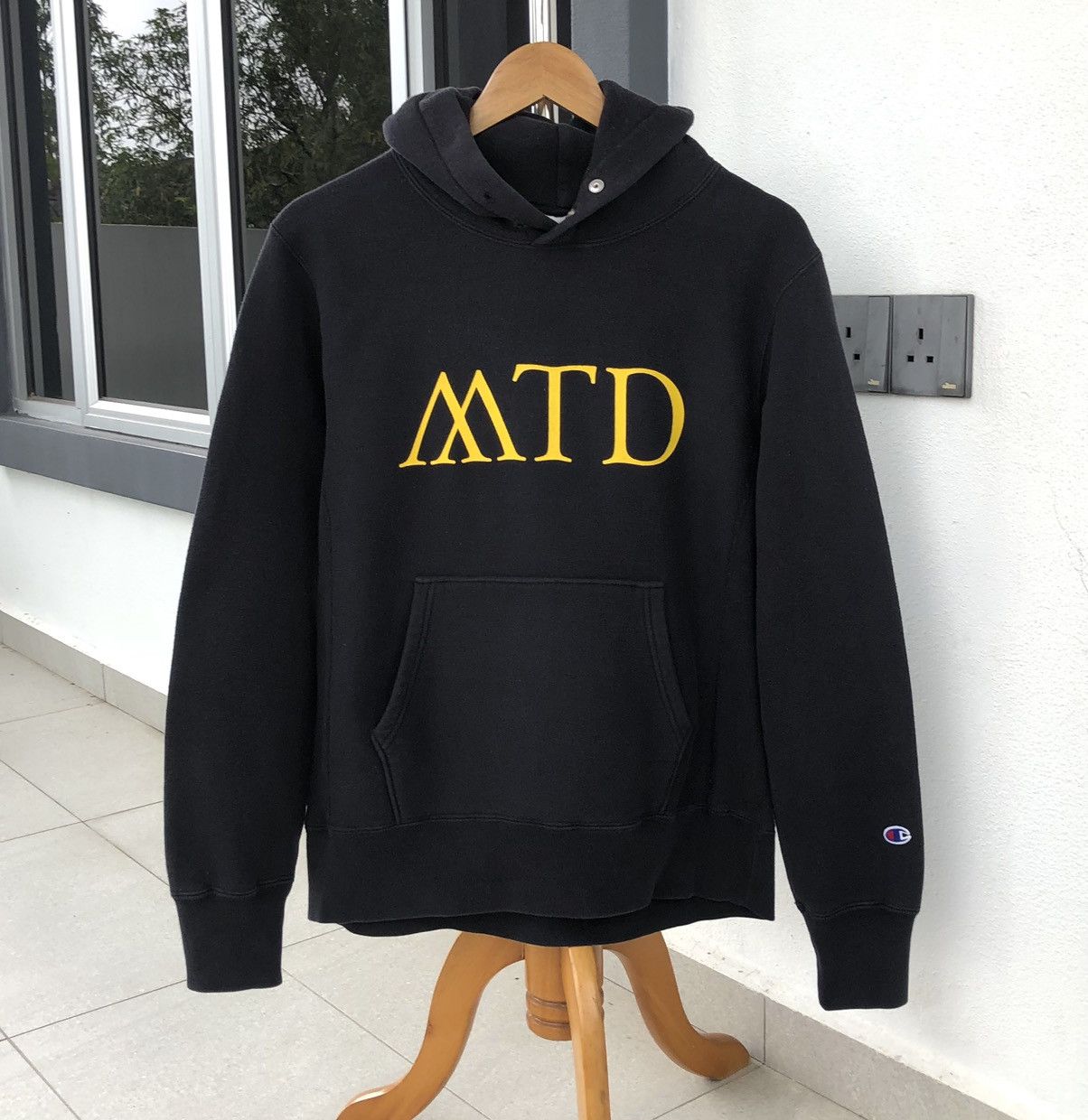 Champion Vintage Champion Reverse Weave WTD Hoodie Sweatshirt Size US S / EU 44-46 / 1 - 1 Thumbnail
