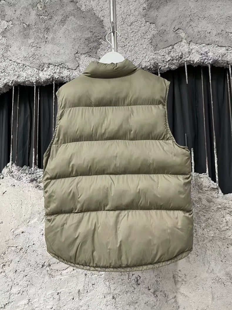 Celine Celine Padded Vest with Golden Buttons Size US S / EU 44-46 / 1 - 2 Thumbnail