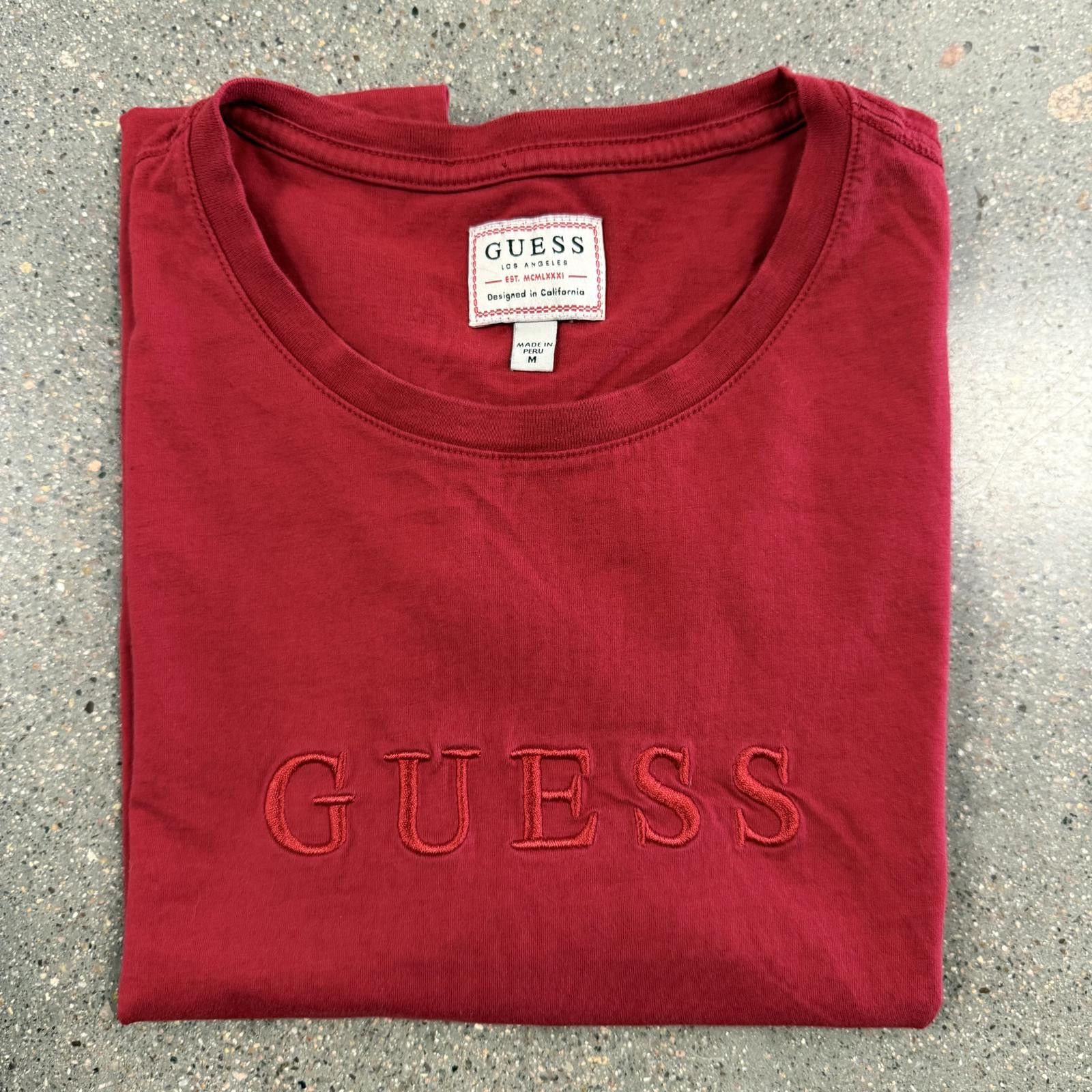 Guess GUESS Men's Embroidered Spell Out Logo Red Official - M Size US M / EU 48-50 / 2 - 9 Thumbnail