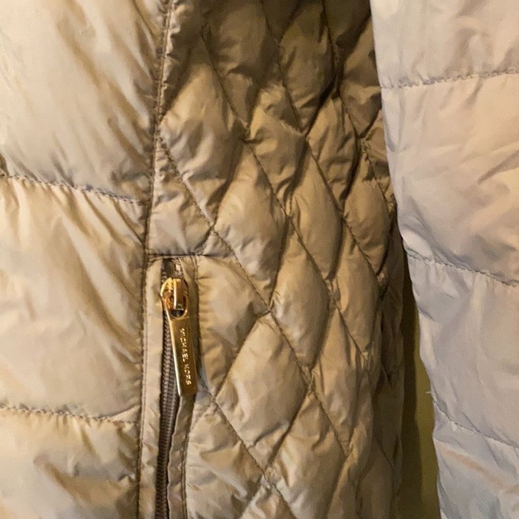 Michael Kors Michael Kors lightweight hooded down jacket size L Size L / US 10 / IT 46 - 5 Thumbnail
