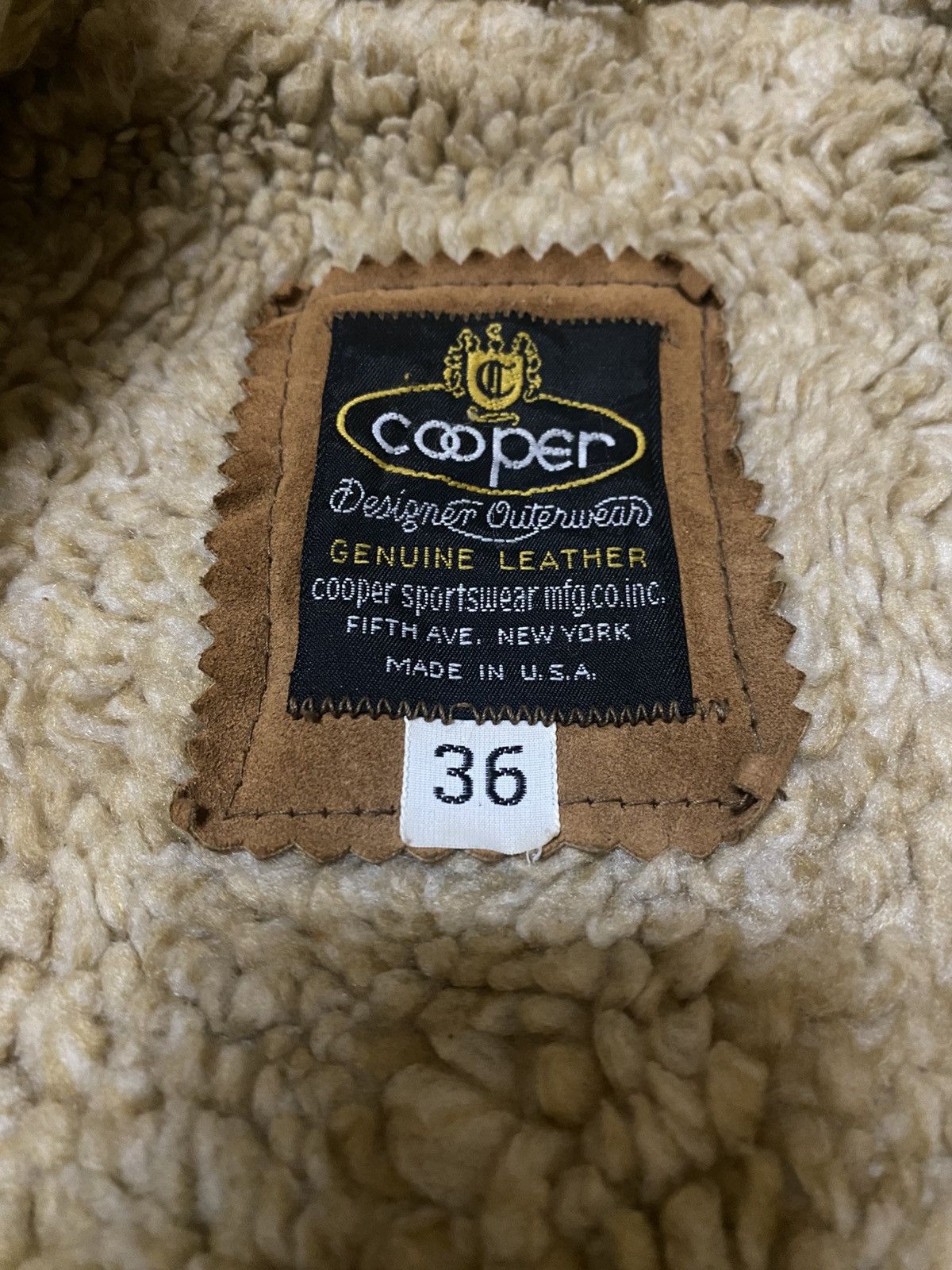 Cooper Vtg 80s Cooper Nicely Faded Shearling Suede Leather Jacket Size US S / EU 44-46 / 1 - 5 Thumbnail