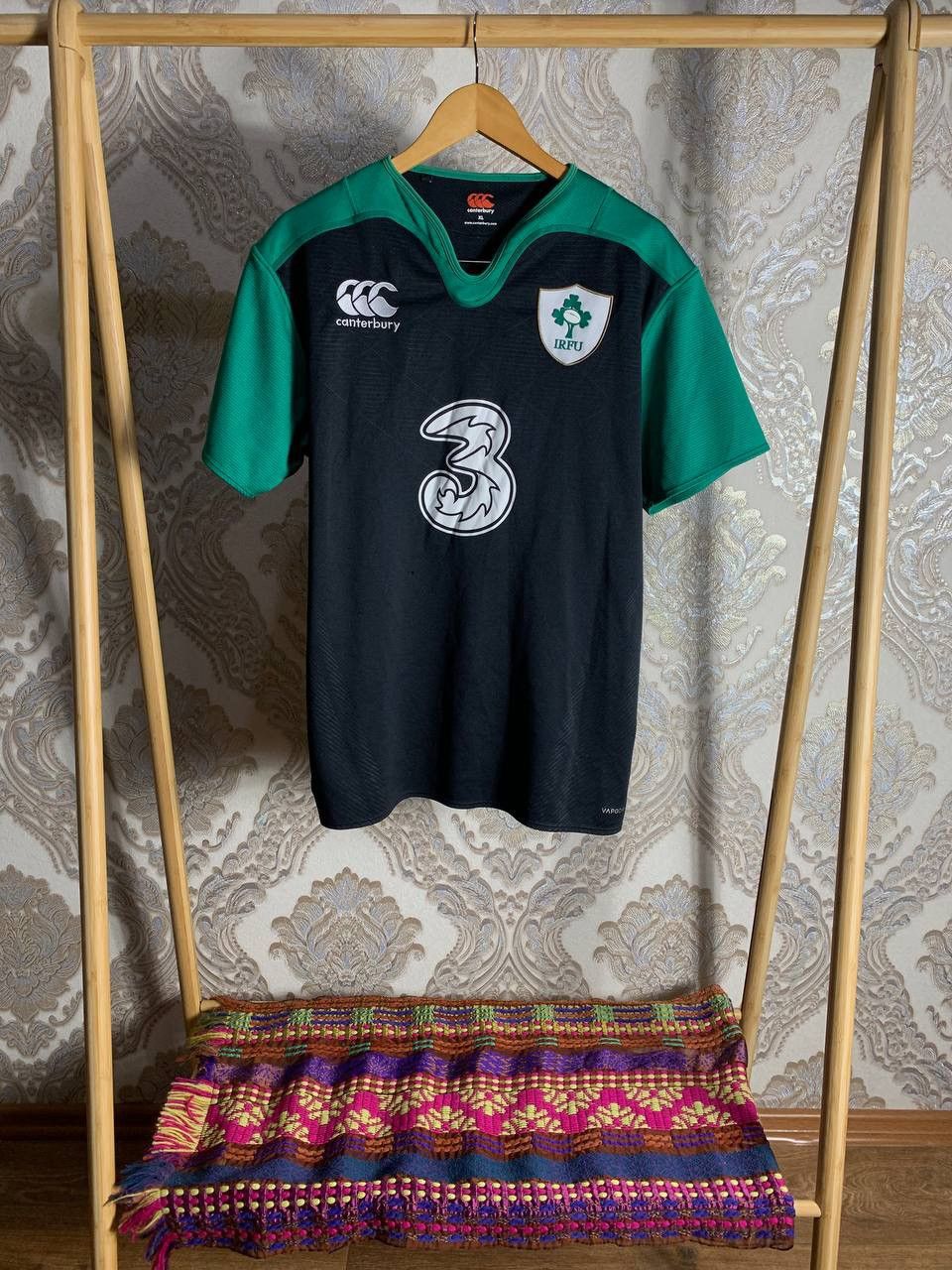 Canterbury of New Zealand VERY RARE CANTERBURY IRELAND IRFU RUGBY JERSEY BLOKECORE Y2K Size US XL / EU 56 / 4 - 1 Thumbnail