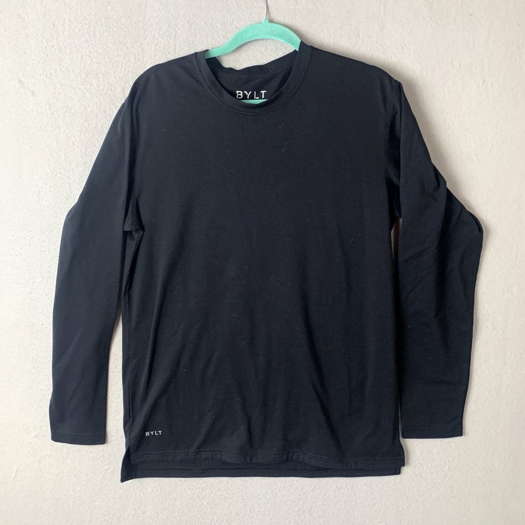 Vintage BYLT Basic Crew Shirt Mens Medium Black Long Sleeve Split Hem Nature Hiking Casual Everyday Modern Size US M / EU 48-50 / 2 - 2 Thumbnail