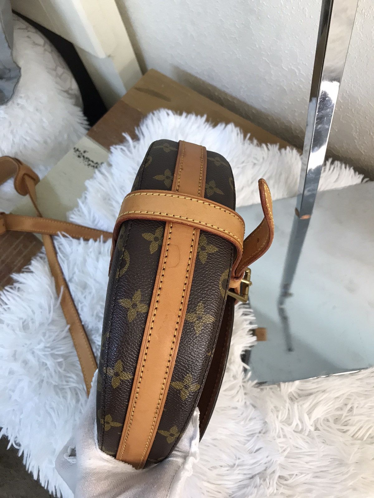 Louis Vuitton Louis Vuitton Chantilly Shoulder Bag Size ONE SIZE - 12 Thumbnail
