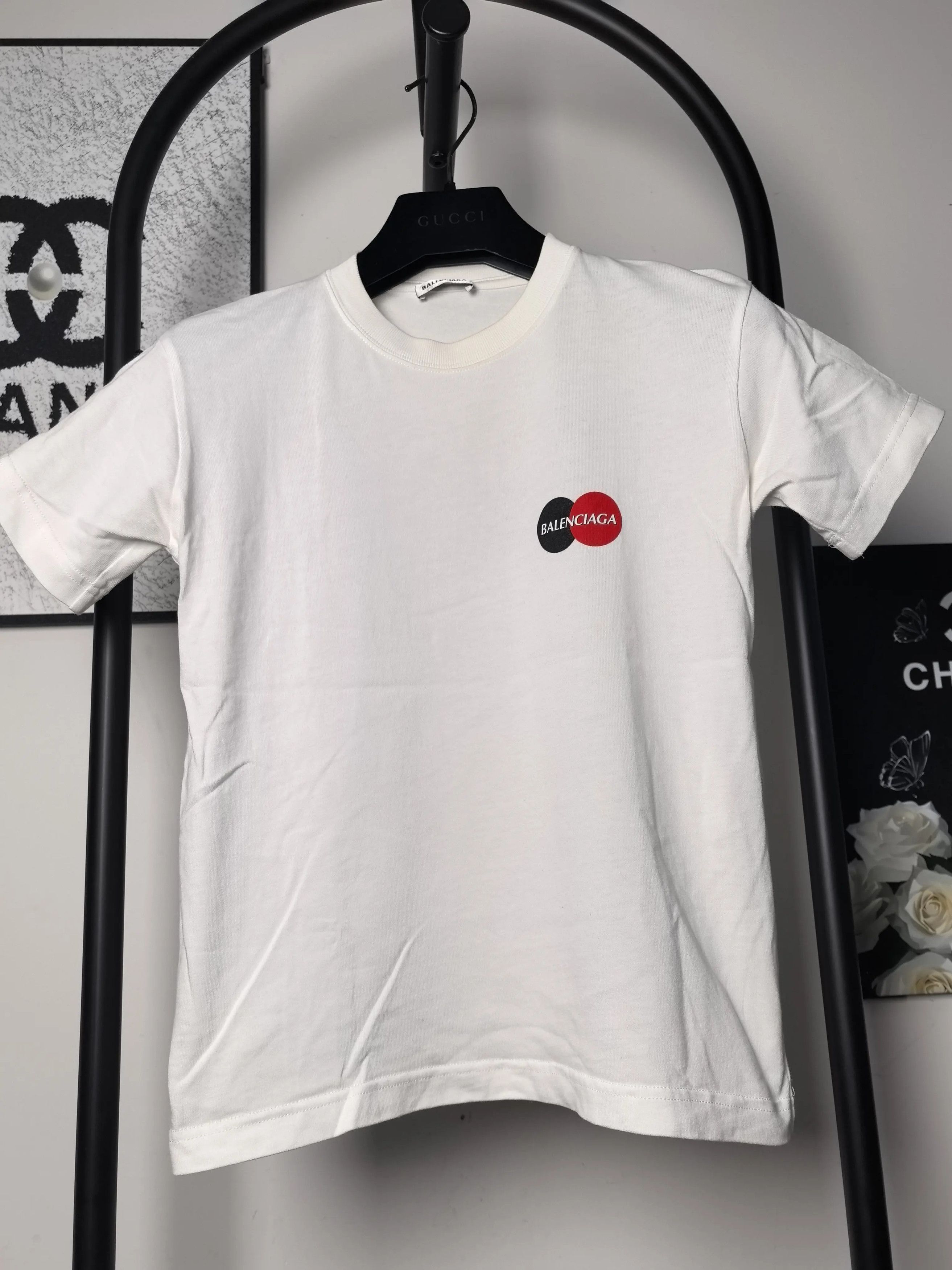 Balenciaga Balenciaga White T-Shirt m Men Size US M / EU 48-50 / 2 - 1 Thumbnail