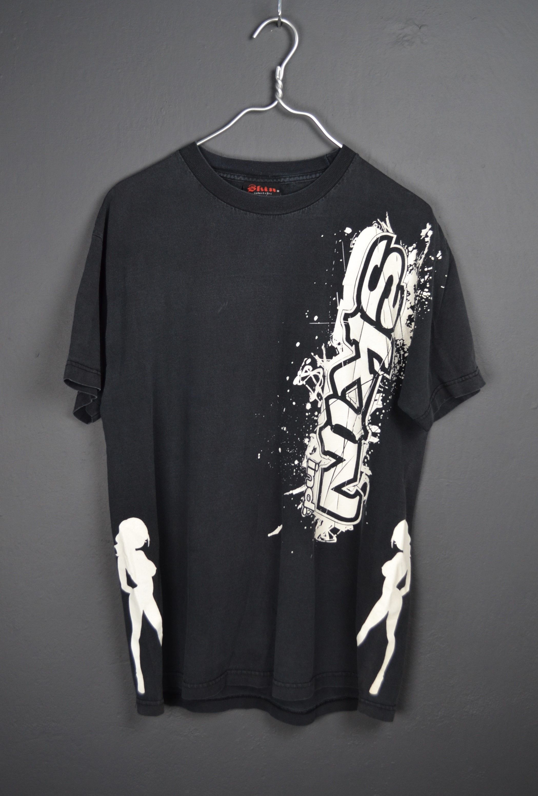 Vintage Skin Industries S-M size Vintage Black T-shirt Y2K Size US S / EU 44-46 / 1 - 1 Thumbnail