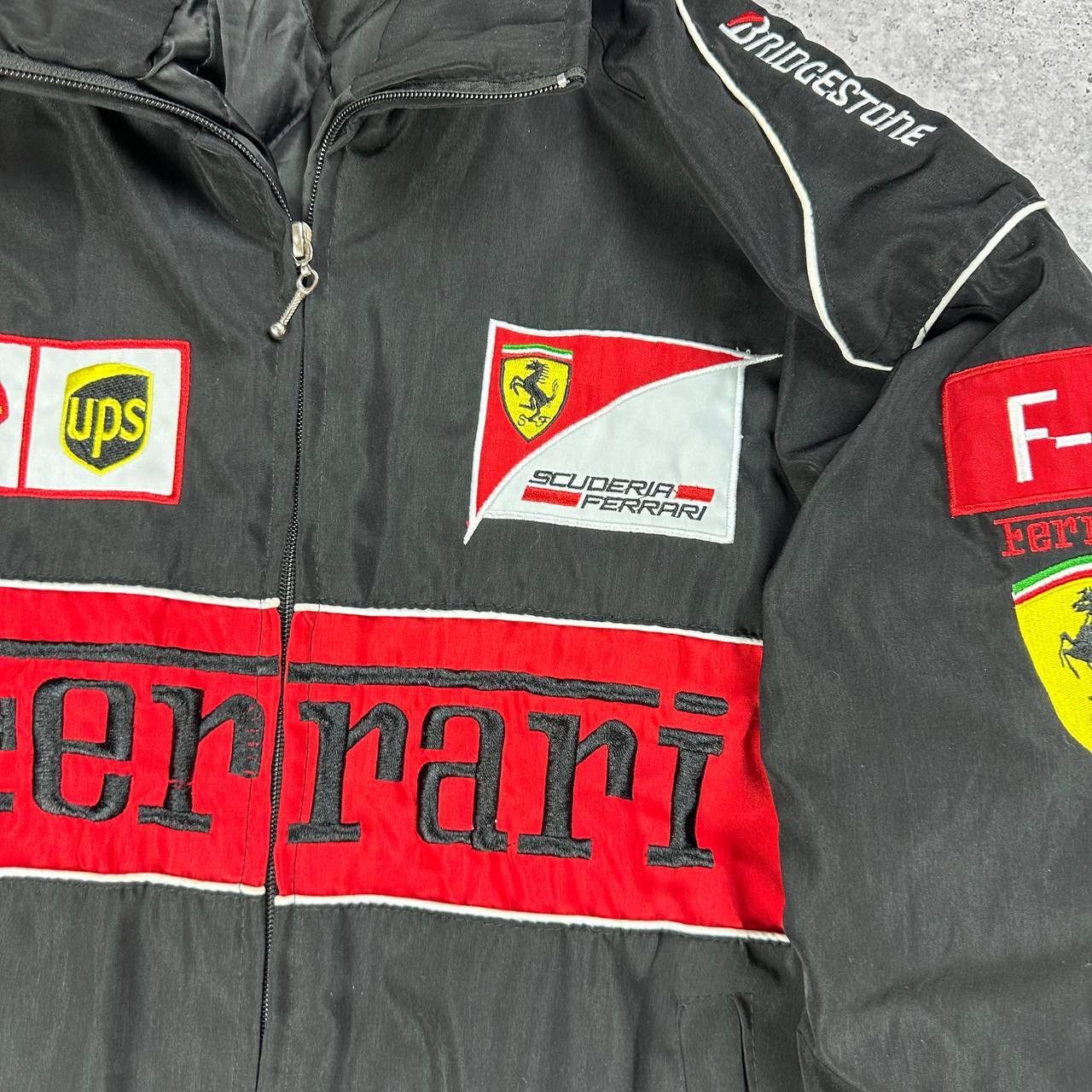 Formula 1 × Vintage Ferrari formula uno 1 vintage racing jacket Size US M / EU 48-50 / 2 - 2 Thumbnail