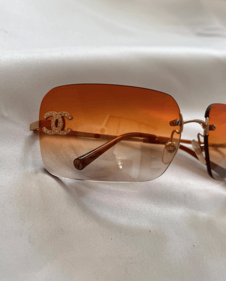 Chanel Chanel Sunglasses 4017-D Rhinestone Logo Rimless Vintage Size ONE SIZE - 4 Thumbnail
