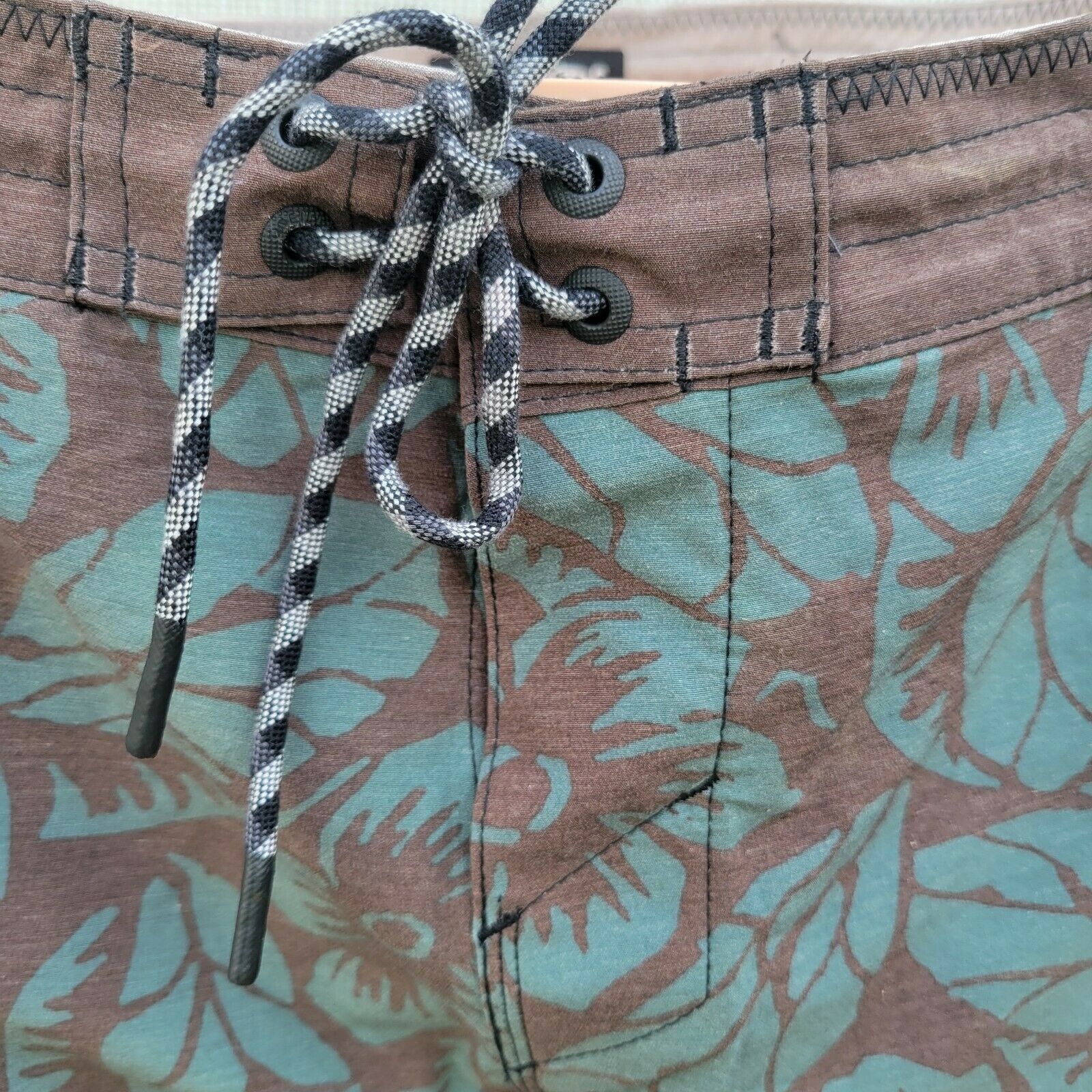 O'Neill Men's O'Neill Board Shorts. Size 38. Size US 38 / EU 54 - 5 Thumbnail