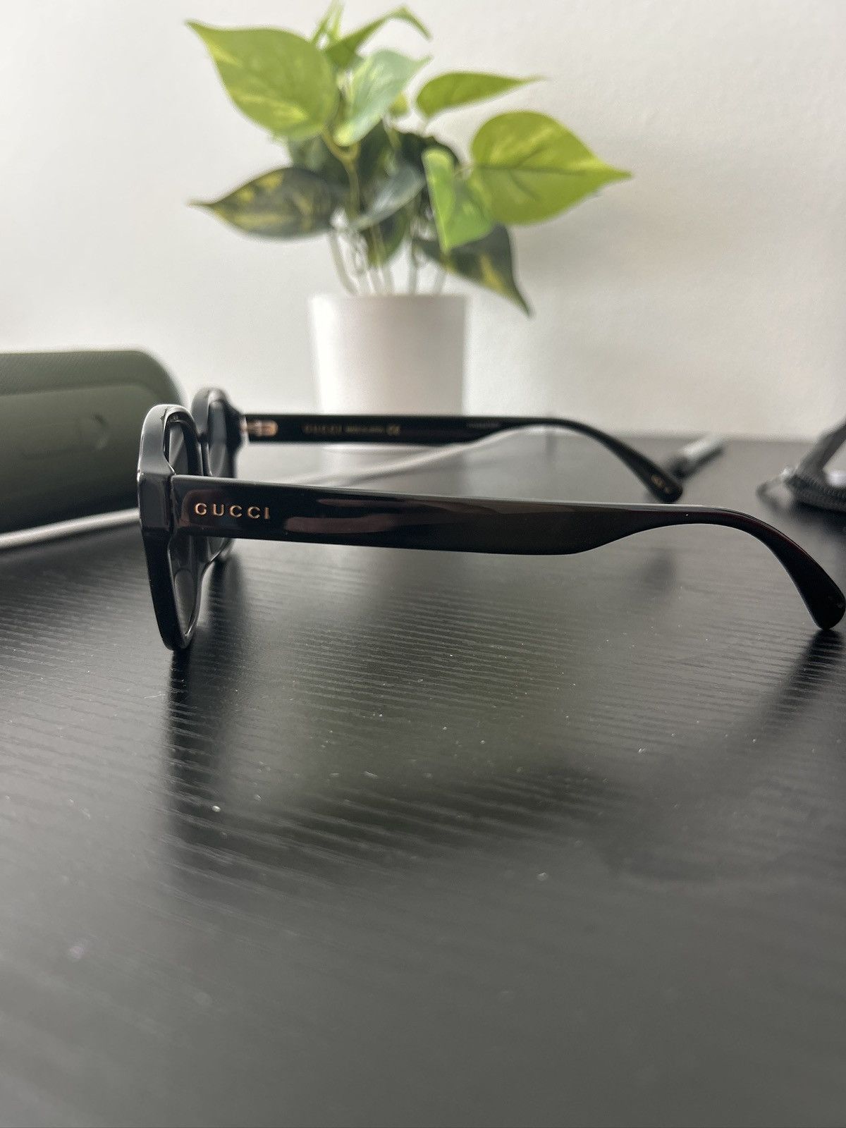 Gucci Gucci Polarized Sun Glasses Size ONE SIZE - 3 Thumbnail