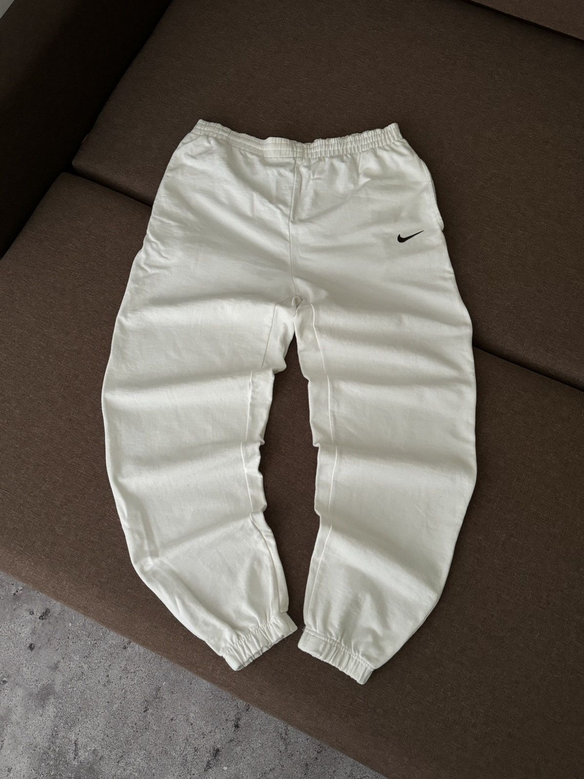 Nike × Vintage Vintage Nike baggy oversized Y2K swoosh pants Size US 34 / EU 50 - 1 Thumbnail