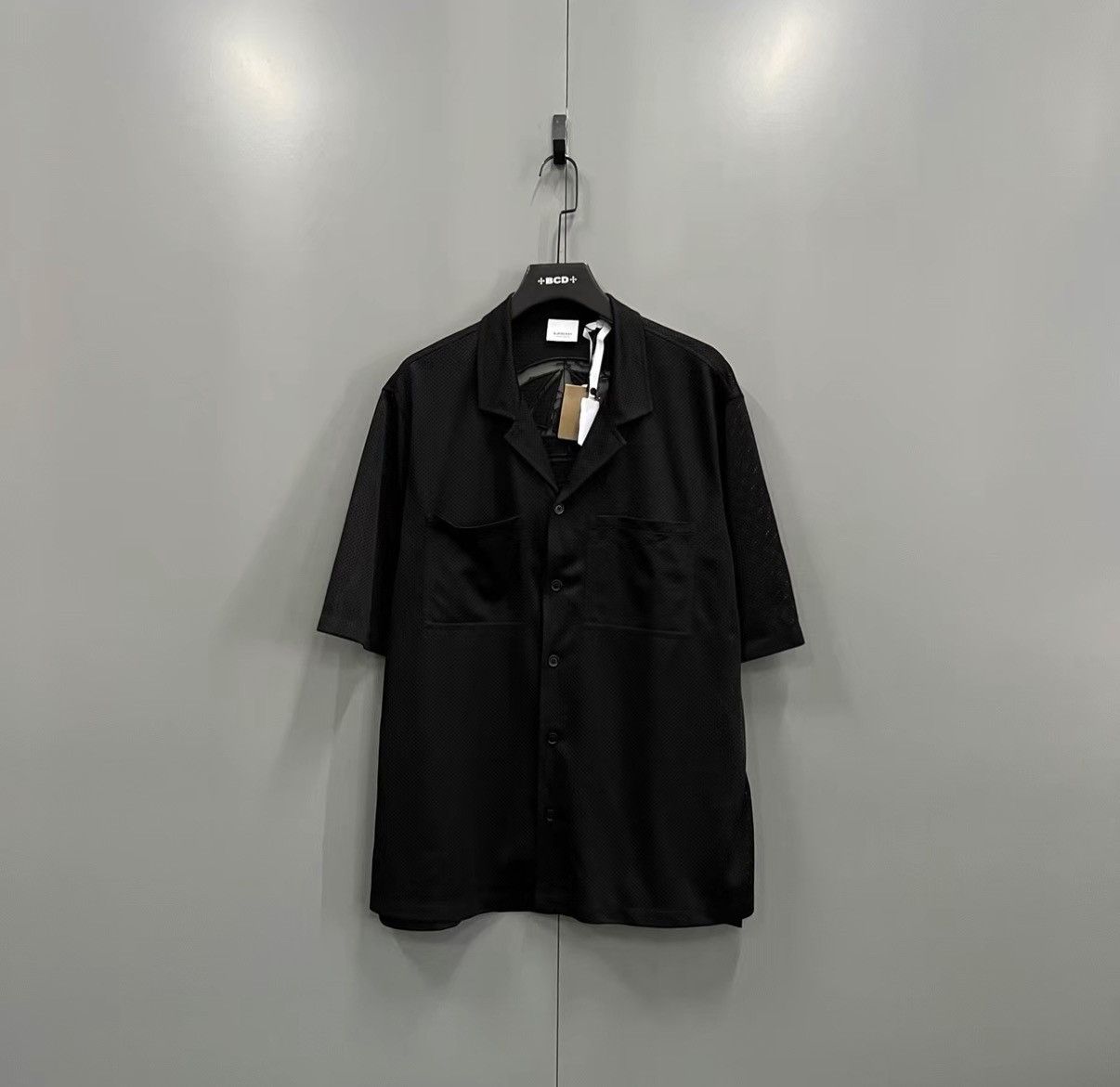 Burberry Burberry Back Embroidered Mesh Short-Sleeve Shirt J41 Size US L / EU 52-54 / 3 - 1 Thumbnail