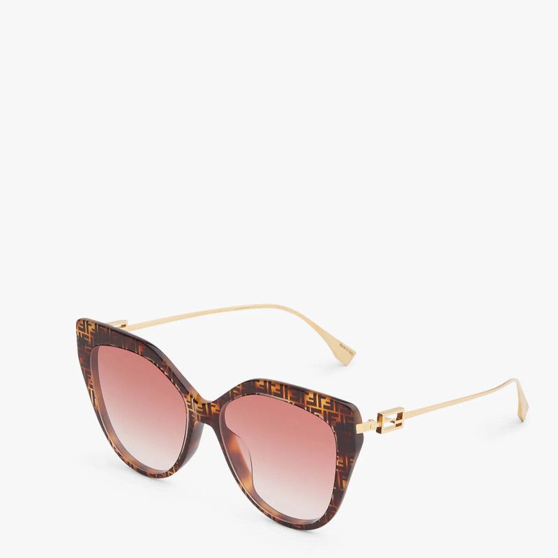 Fendi o1s1wg110526 Size: OS / Baguette Sunglasses in Brown/Gold Size ONE SIZE - 2 Thumbnail