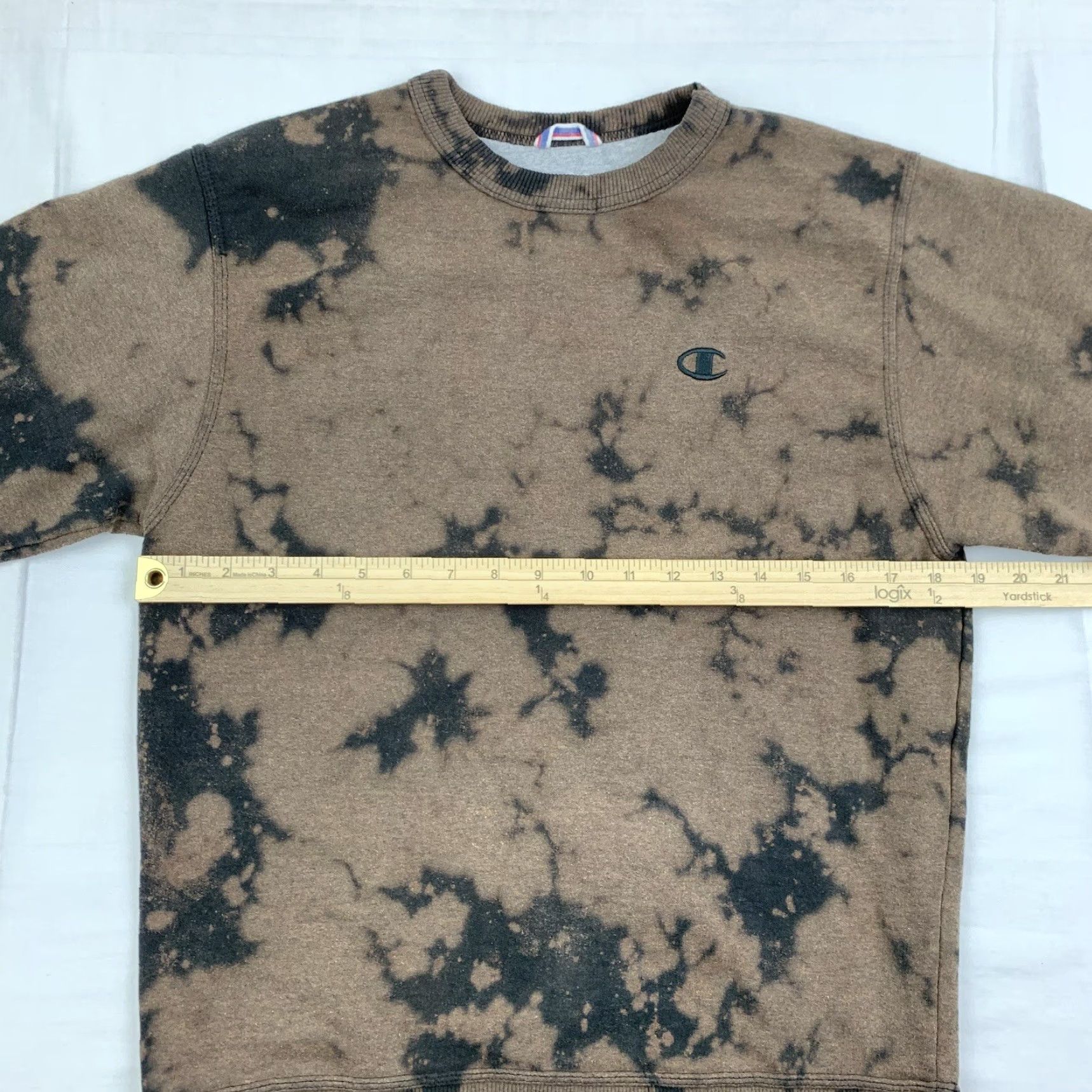 Champion VINTAGE Champion Sweatshirt Men Small Black Bleach Dyed Crewneck Pullover Y2K Grunge Size US S / EU 44-46 / 1 - 6 Thumbnail